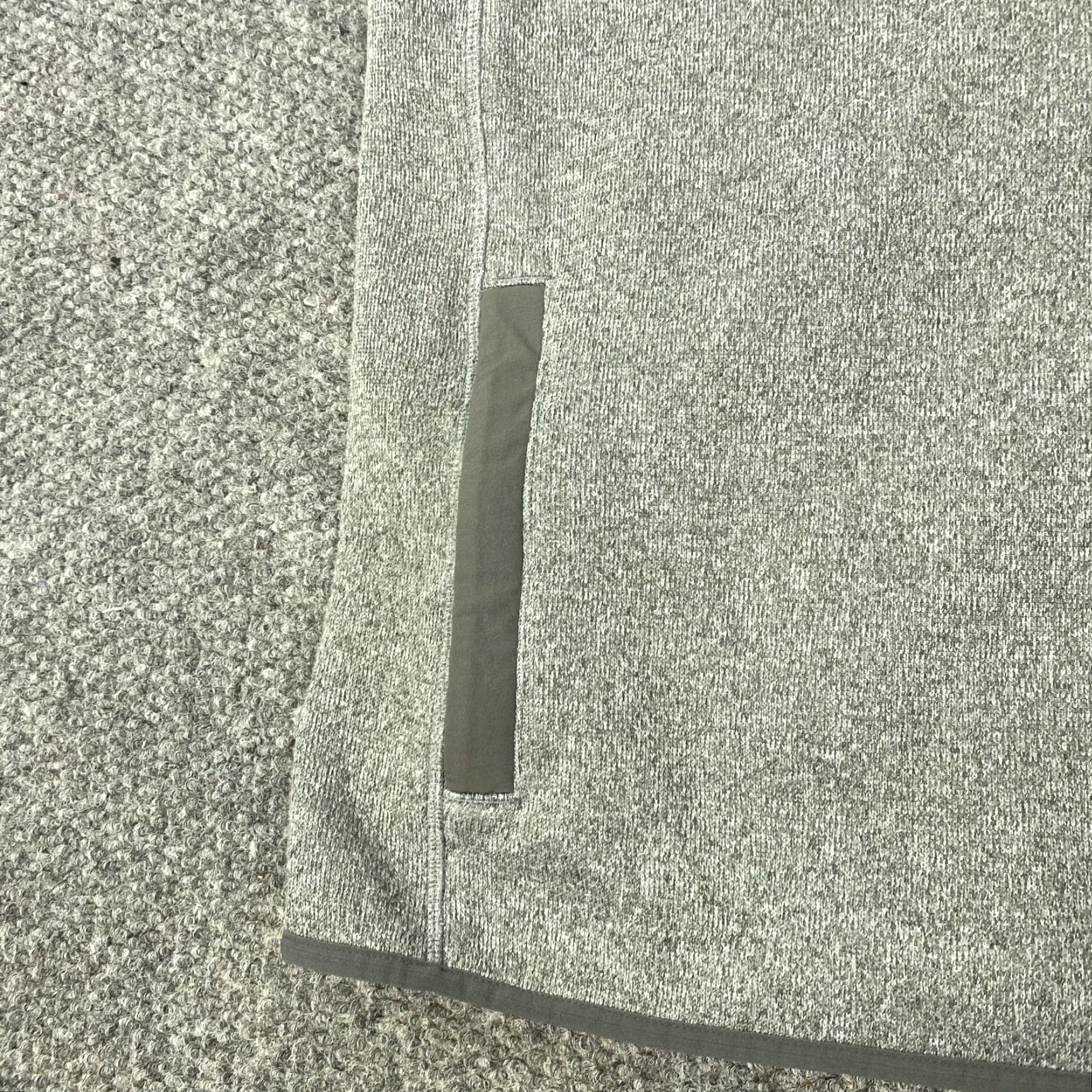 Vineyard Vines Vineyard Vines Vest Mens L Gray Fleece Zip Chest Pocket Casual Windbreaker Size US L / EU 52-54 / 3 - 3 Thumbnail