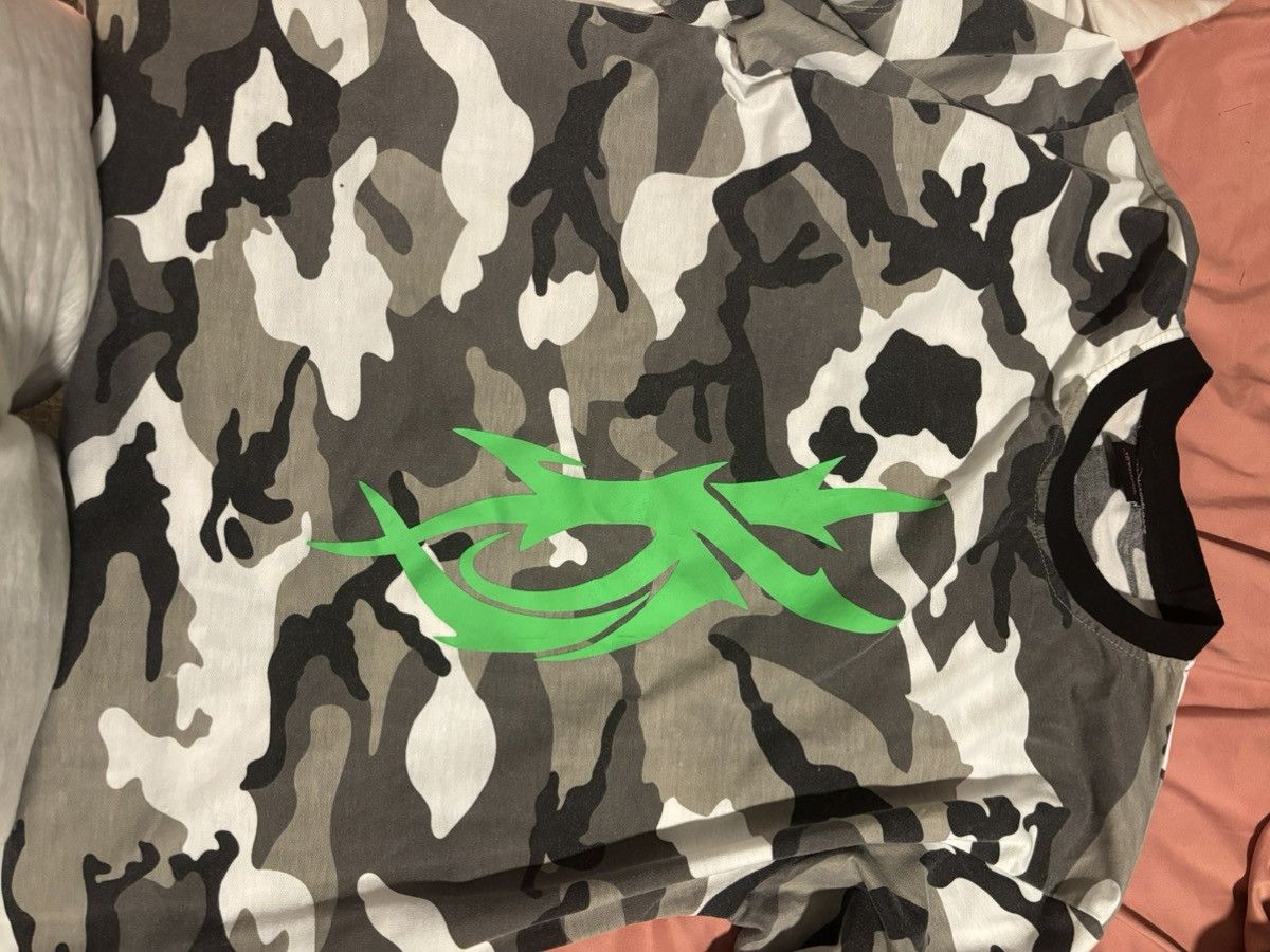 Kim Krueger Kim Krueger Camo T-shirt Size US XXL / EU 58 / 5 - 1 Thumbnail