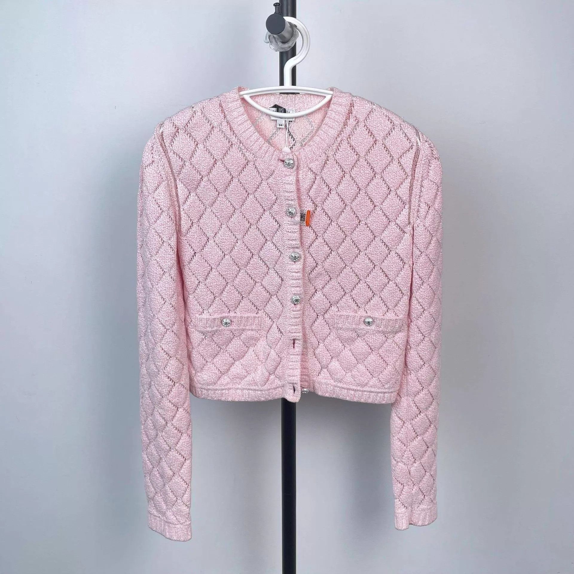 Chanel Chanel top 34 Size XS / US 0-2 / IT 36-38 - 1 Thumbnail