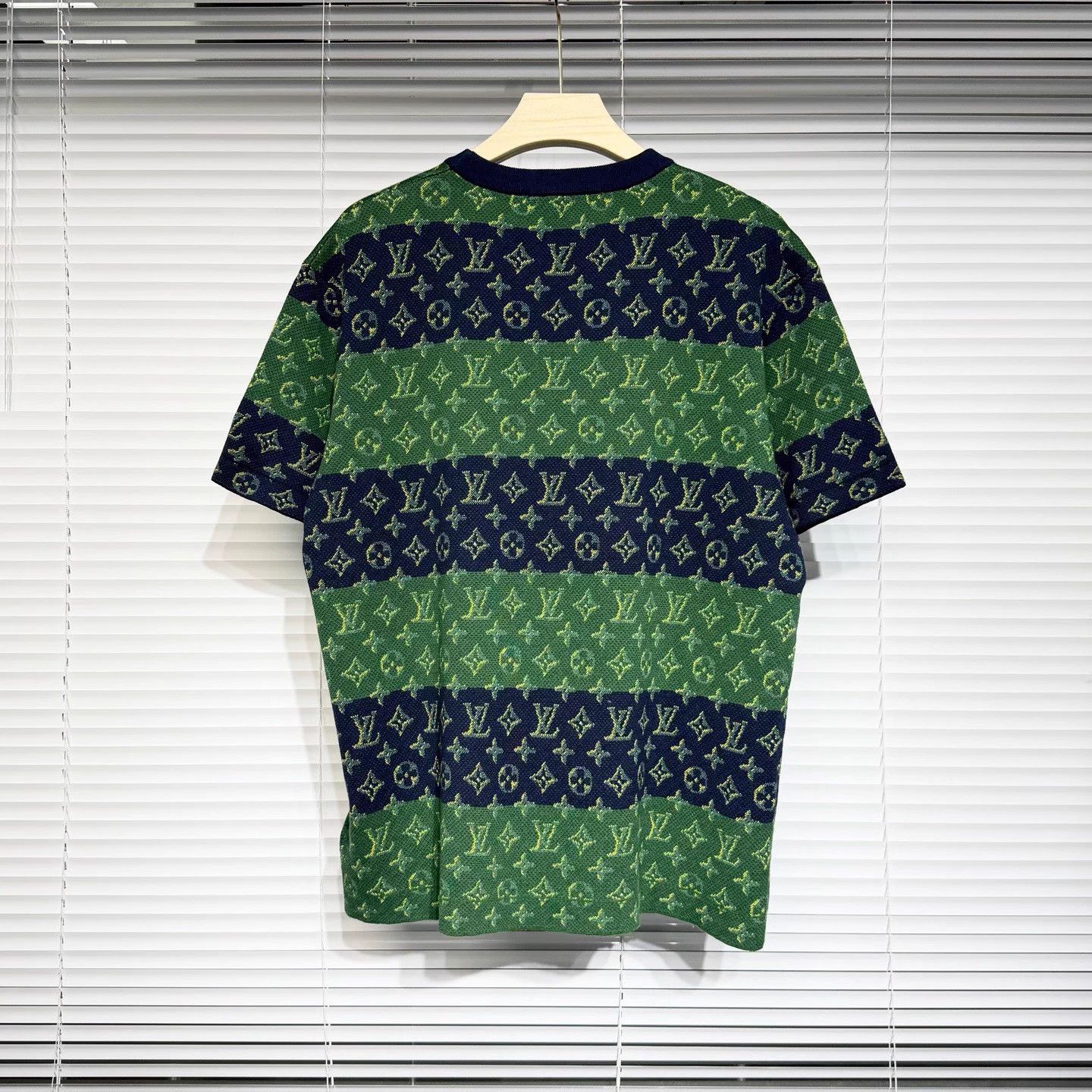 Louis Vuitton LV short-sleeve T-shirt jacquard logo teal L Size US L / EU 52-54 / 3 - 2 Thumbnail