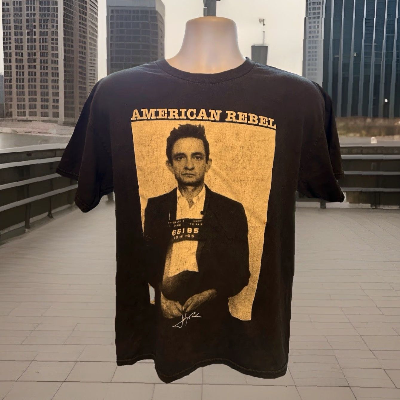 Vintage Johnny Cash American Rebel Mug Shot Shirt Men Large Black Short Sleeves Zion Logo Graphic Tee Size US L / EU 52-54 / 3 - 6 Thumbnail