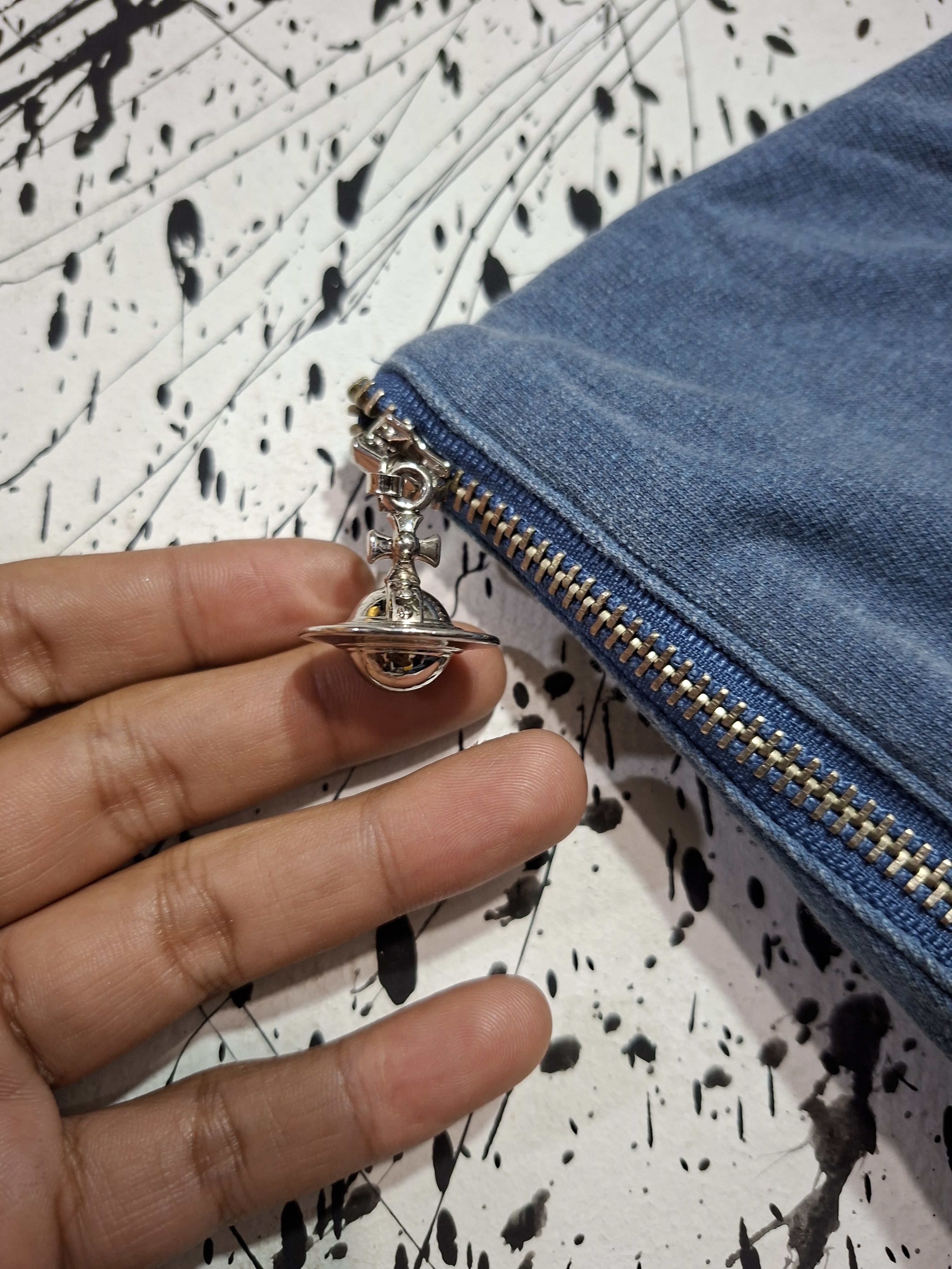 Vivienne Westwood VIVIENNE WESTWOOD ANGLOMANIA SS13 3D SILVER ORB ZIP HOODIE Size M / US 6-8 / IT 42-44 - 9 Thumbnail