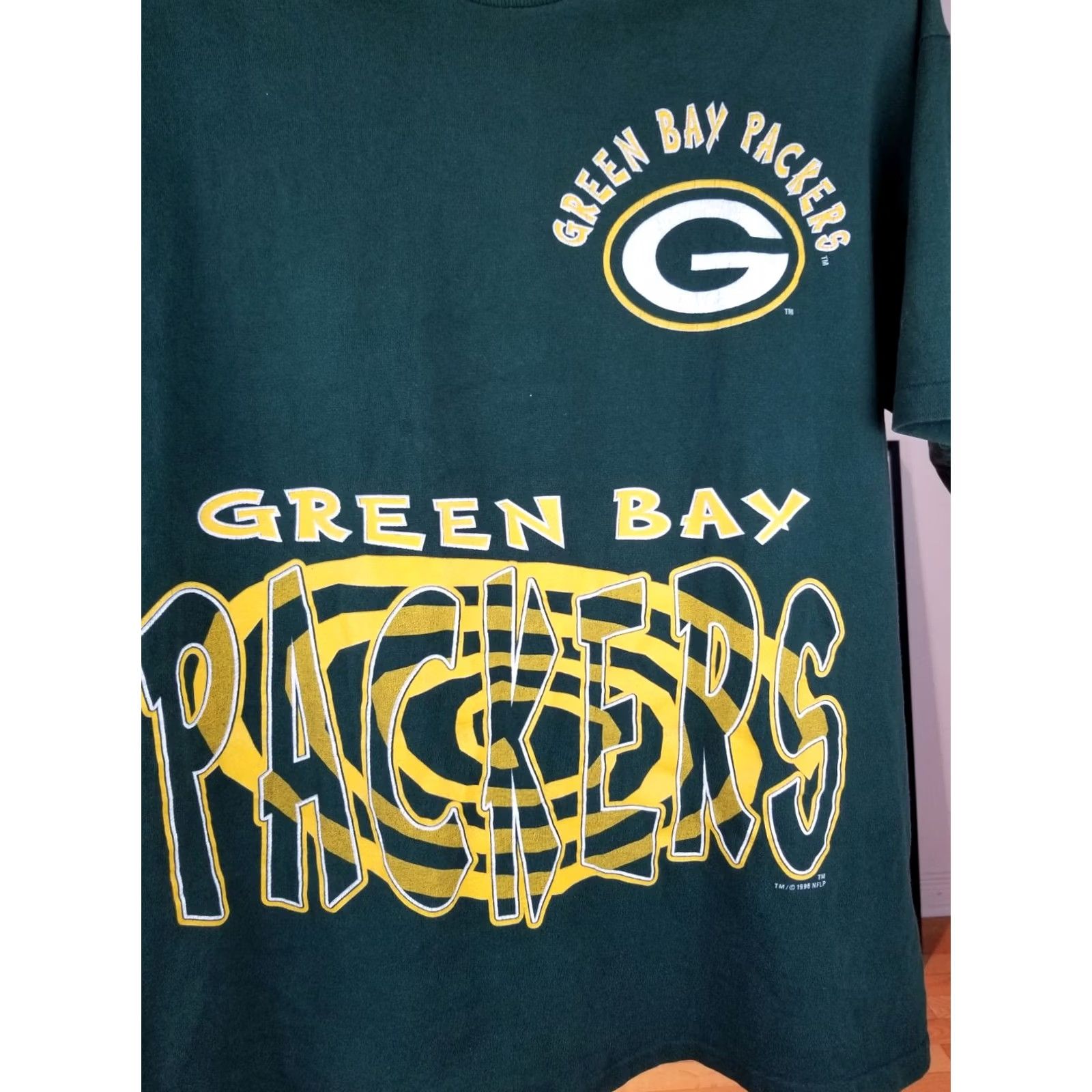 NFL VINTAGE 96' GREEN BAY PACKERS GREEN NFL FOOTBALL SINGLE STITCH T-SHIRT SZ LARGE Size US L / EU 52-54 / 3 - 2 Thumbnail