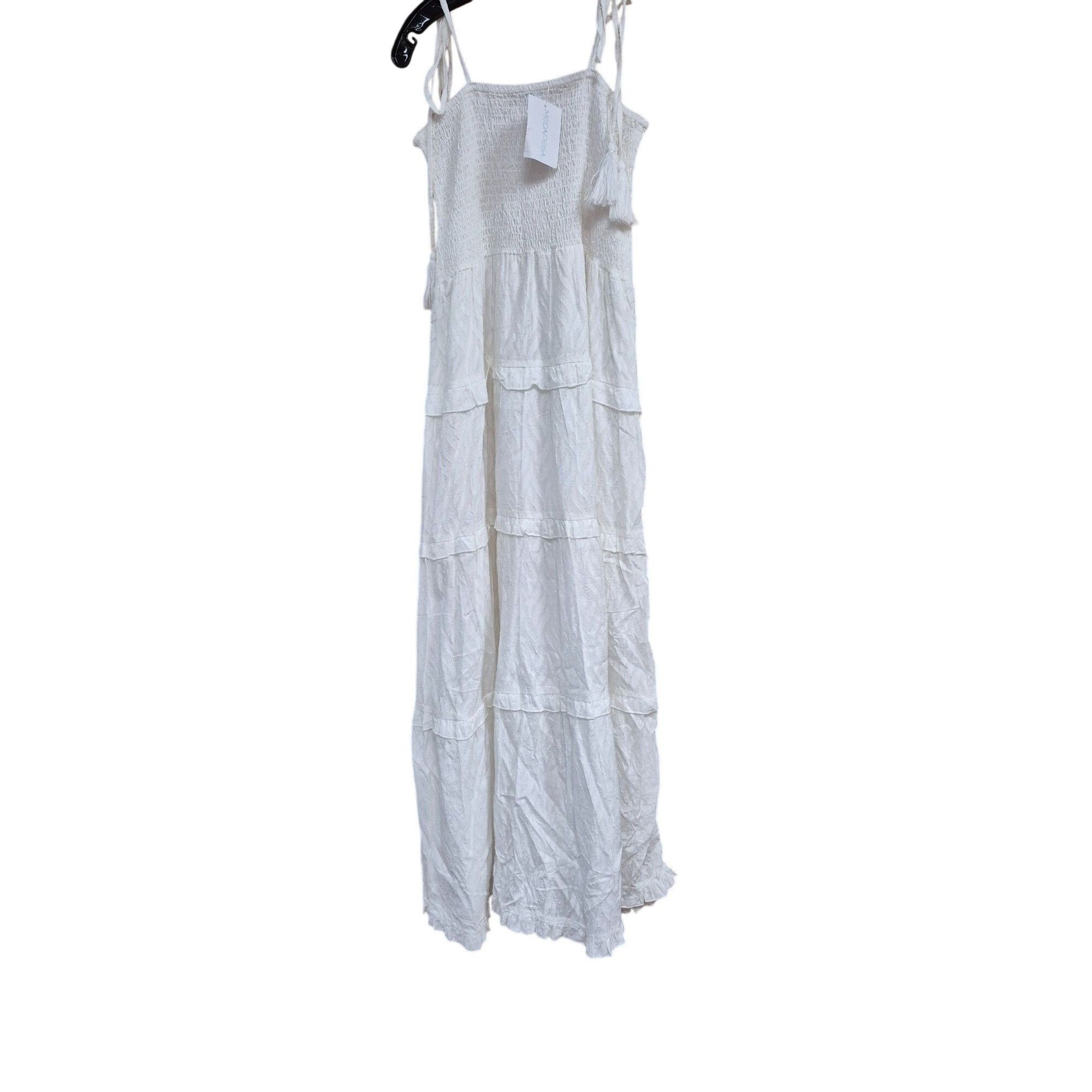 Other White Smocked Maxi Dress With Tassel Straps by Moda Posa Size M / US 6-8 / IT 42-44 - 4 Thumbnail