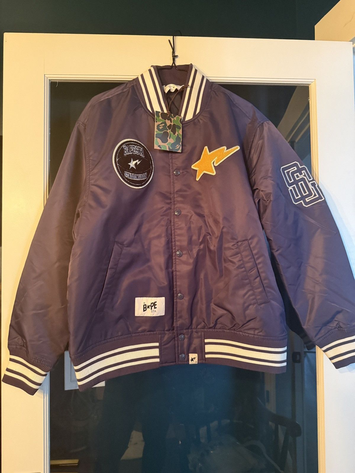 Bape A Bathing Ape x Stadium Goods Size US M / EU 48-50 / 2 - 1 Thumbnail