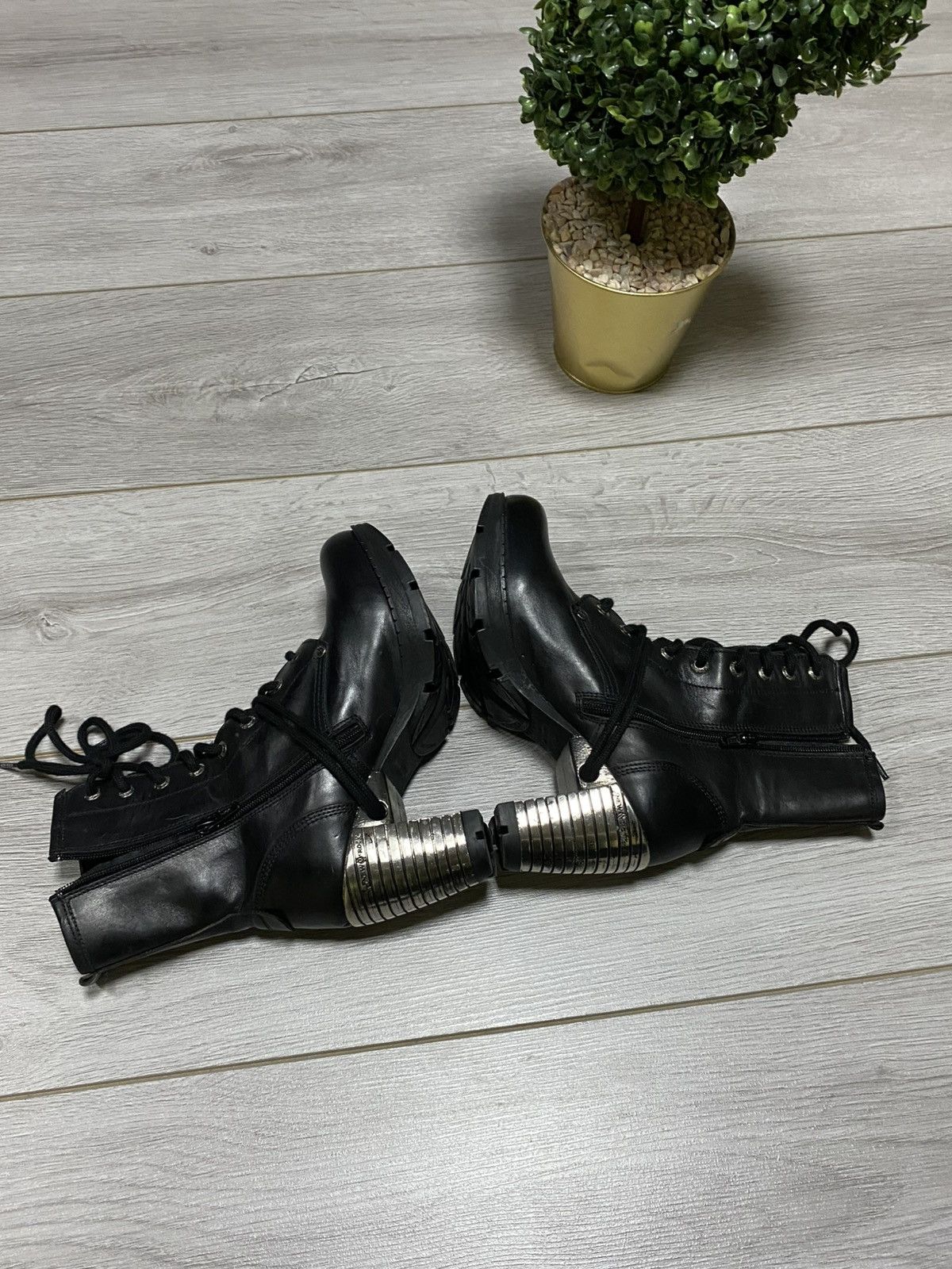New Rock New Rock leather boots metallic heels long lace zip Size US 7.5 / IT 37.5 - 11 Thumbnail
