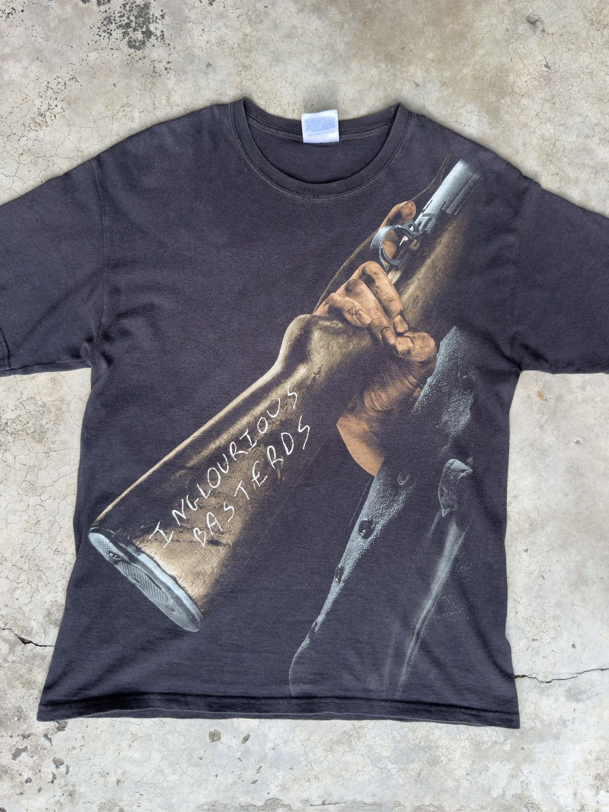 Vintage Inglourious basterds movie rare 2009 tee vtg Size US M / EU 48-50 / 2 - 2 Thumbnail