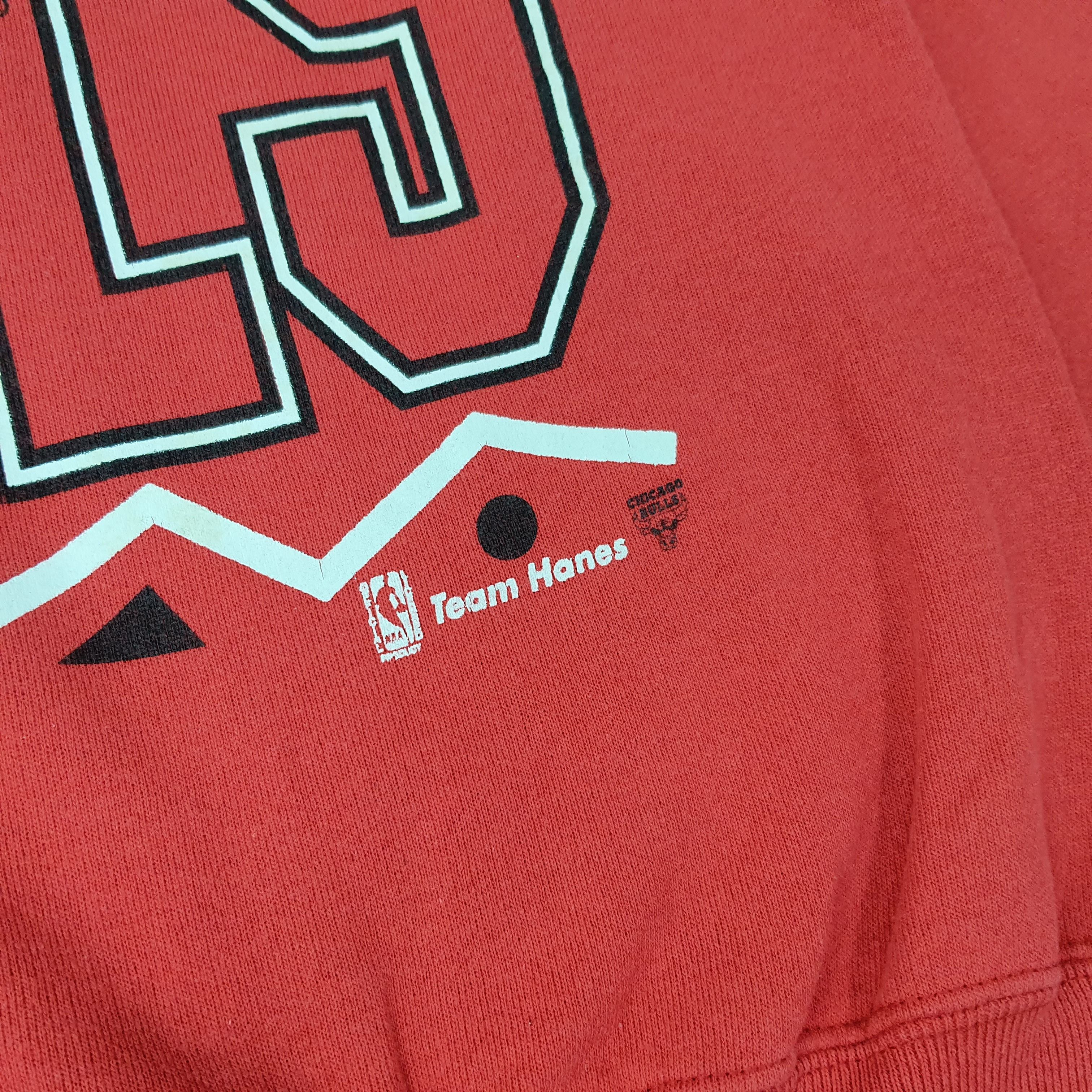 Hanes Vintage NBA Chicago Bulls Basket Ball Sweatshirt C260N17 Size US M / EU 48-50 / 2 - 3 Thumbnail