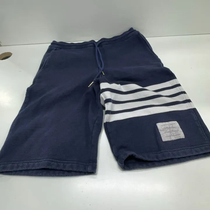 Thom Browne Thom Browne Classic Stripe Sports Shorts Navy -2507 Size US 26 / EU 42 - 2 Thumbnail