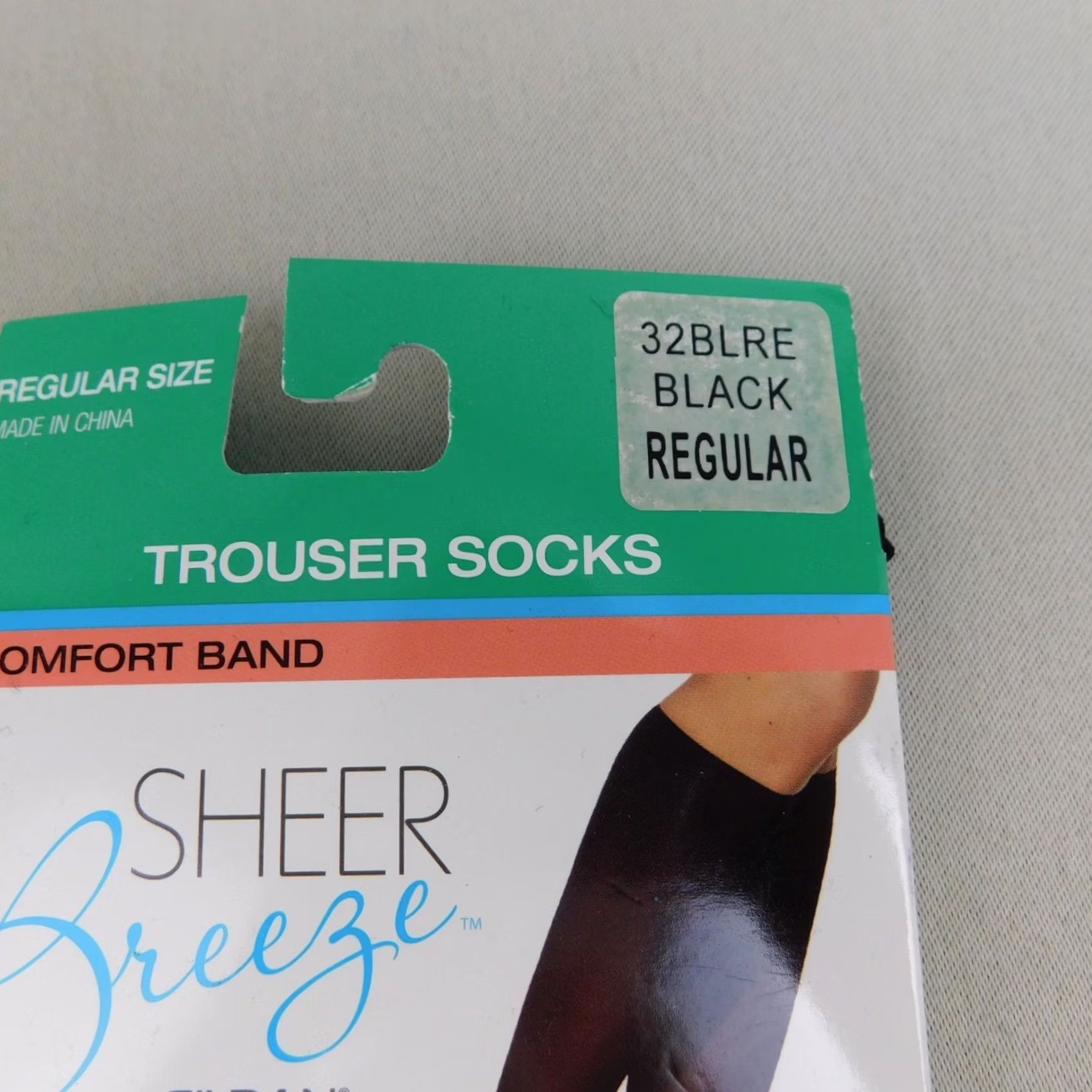 Gildan Gildan Black Sheer Breeze 37302 Trouser Socks Knee High Comfort Band Dress Socks Women Regular Size 42" / US 20 - 3 Thumbnail