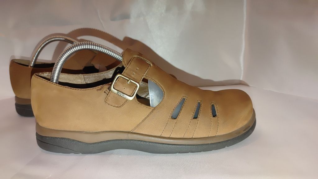 Teva Teva Sandals Size 10.5 Size US 8 / IT 38 - 3 Thumbnail