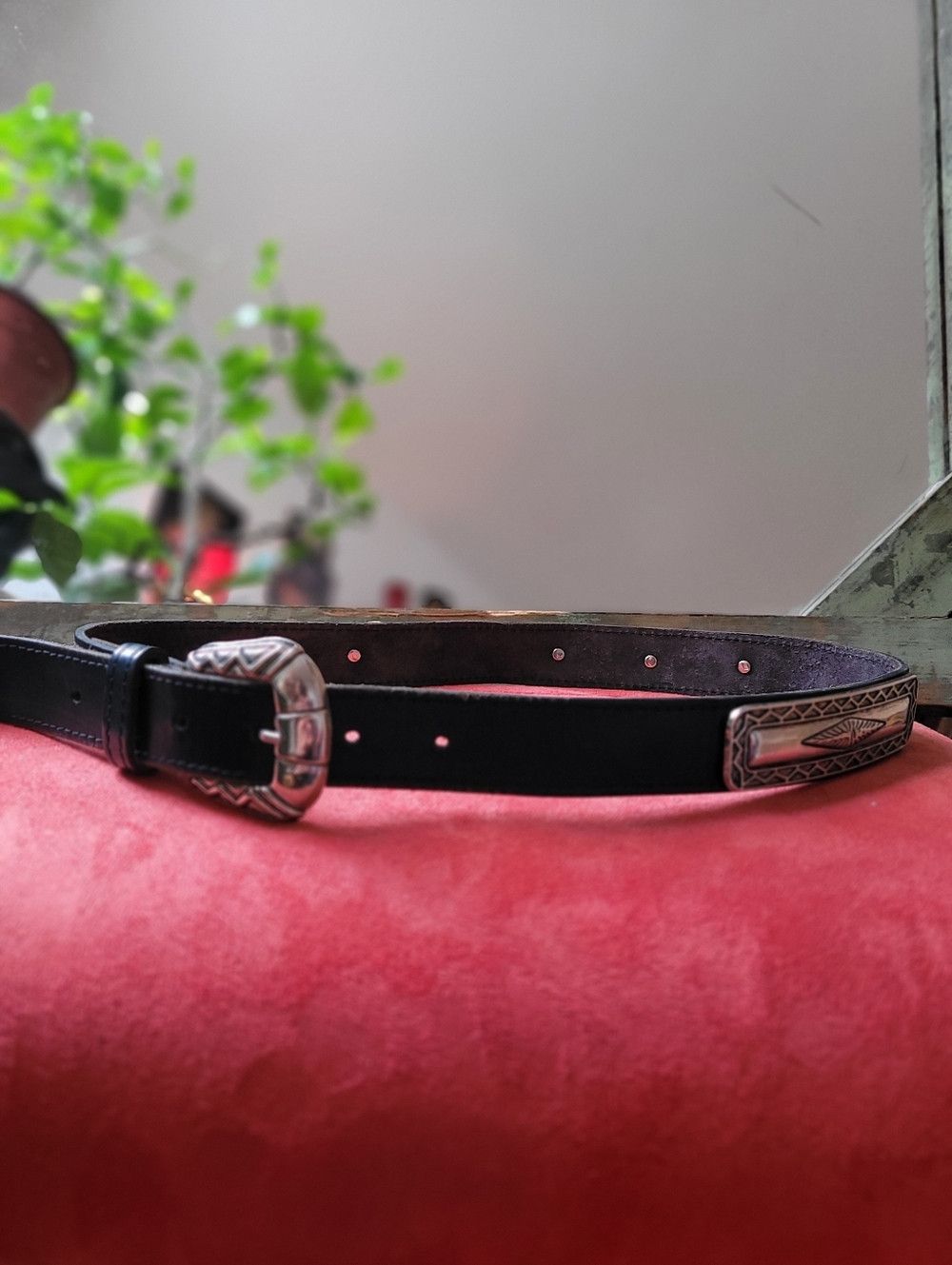 Vintage Vintage Real Leather Silver Embellished Western Belt M/L Size ONE SIZE - 4 Thumbnail