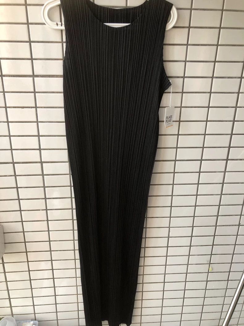 Issey Miyake Issey Miyake size:5 Black pleated dress Size M / US 6-8 / IT 42-44 - 1 Thumbnail