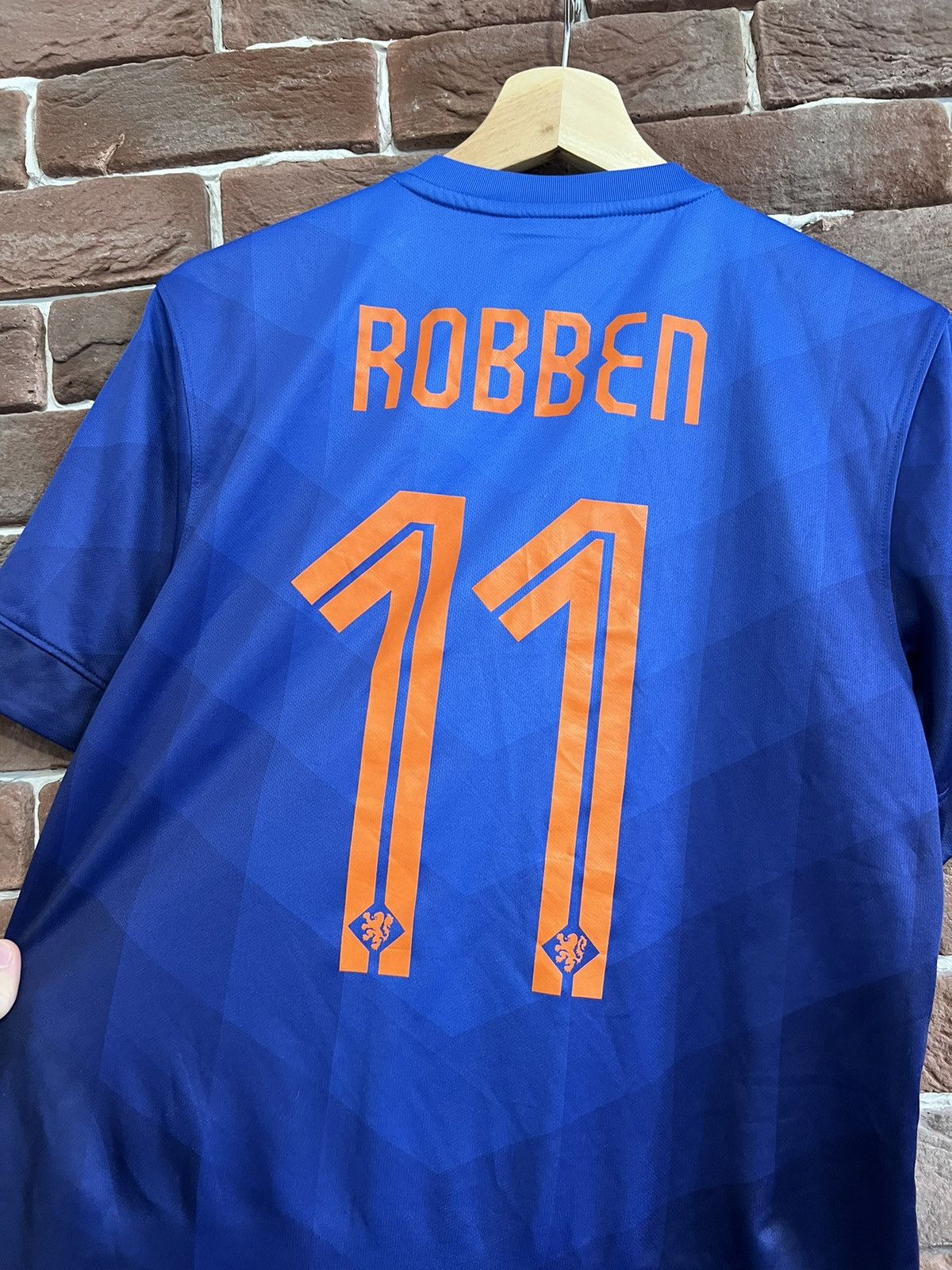 Nike Rare Nike Netherlands #11 Robben Y2K S Jersey Soccer Kit 00s Size US S / EU 44-46 / 1 - 5 Thumbnail