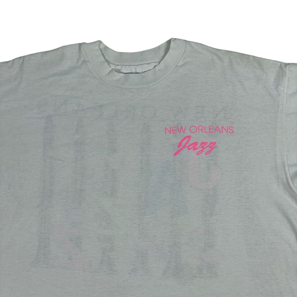 Hanes 🔥LAST PRICE🔥 Vintage New Orleans Jazz Saxophones Tee Size US XL / EU 56 / 4 - 3 Thumbnail