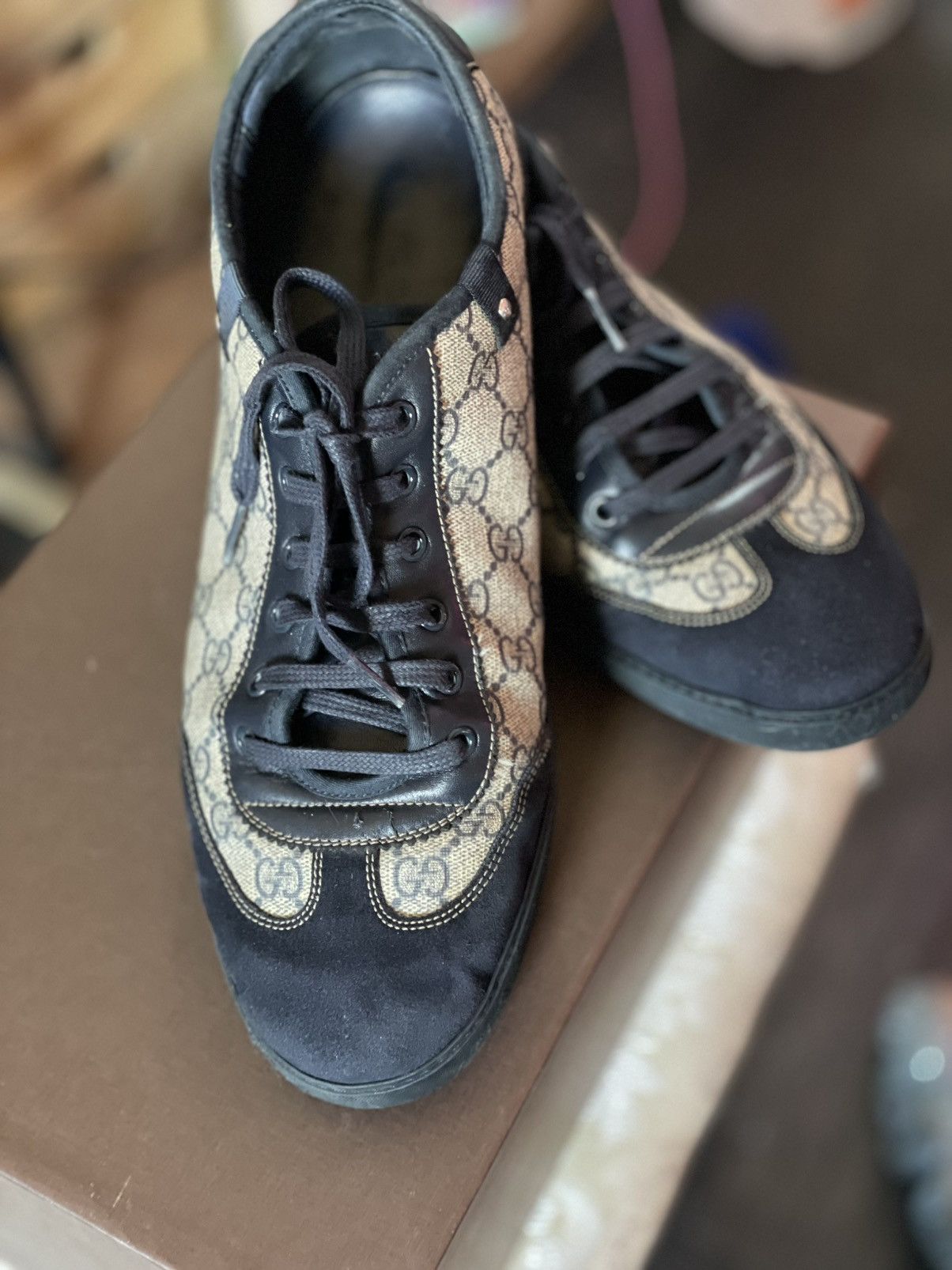 Gucci Gucci Lowtop Sneakers Size 12 with box and dust bag Size US 12 / EU 45 - 8 Thumbnail