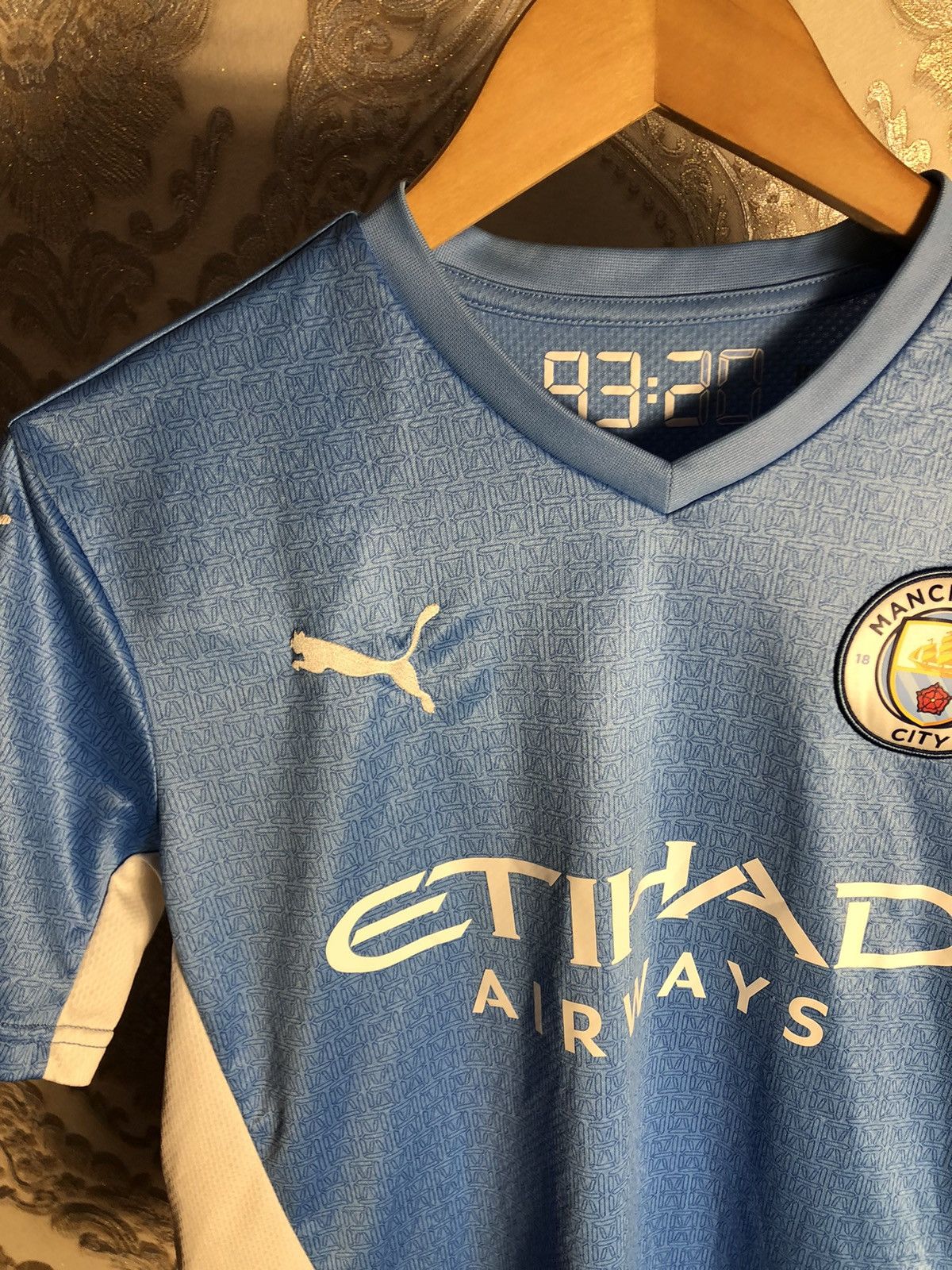 Other VERY RARE PUMA FC MANCHESTER CITY ENGLAND SOCCER JERSEY Y2K Size US S / EU 44-46 / 1 - 4 Thumbnail