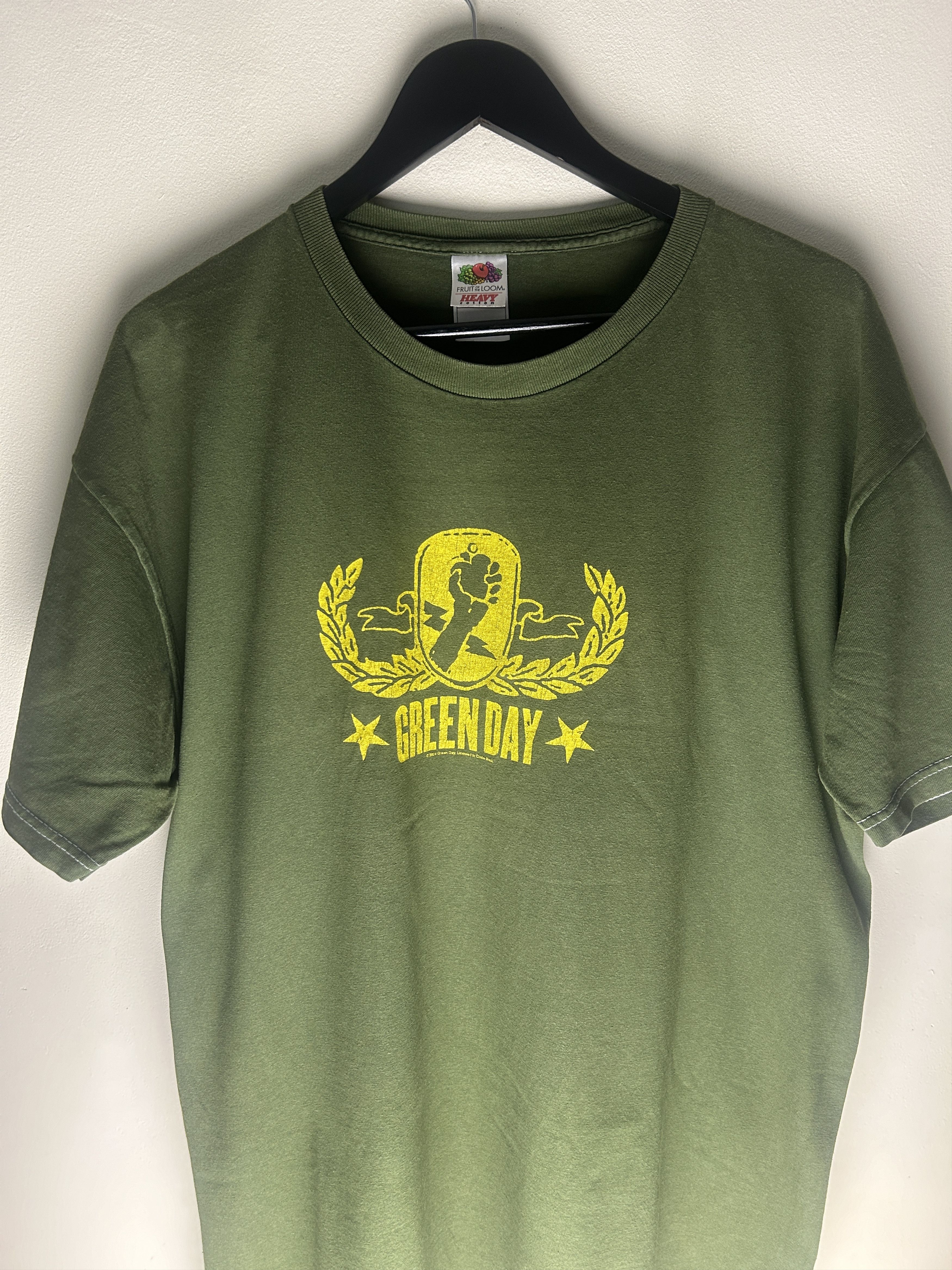 Band Tees Vintage Green Day American Idiot 2004 T-shirt Size US XL / EU 56 / 4 - 2 Thumbnail
