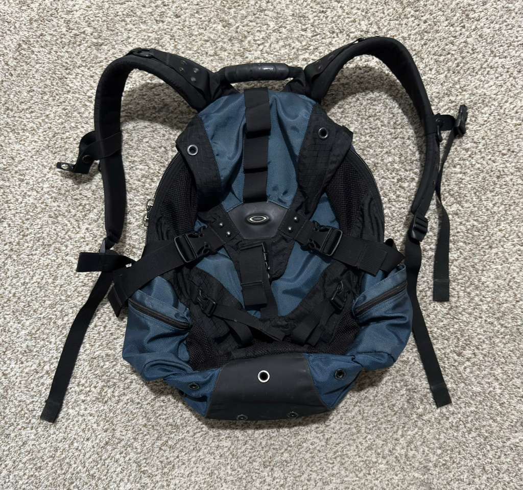 Oakley Vintage OAKLEY ICON Backpack Rucksack Tactical Bag Size ONE SIZE - 2 Thumbnail
