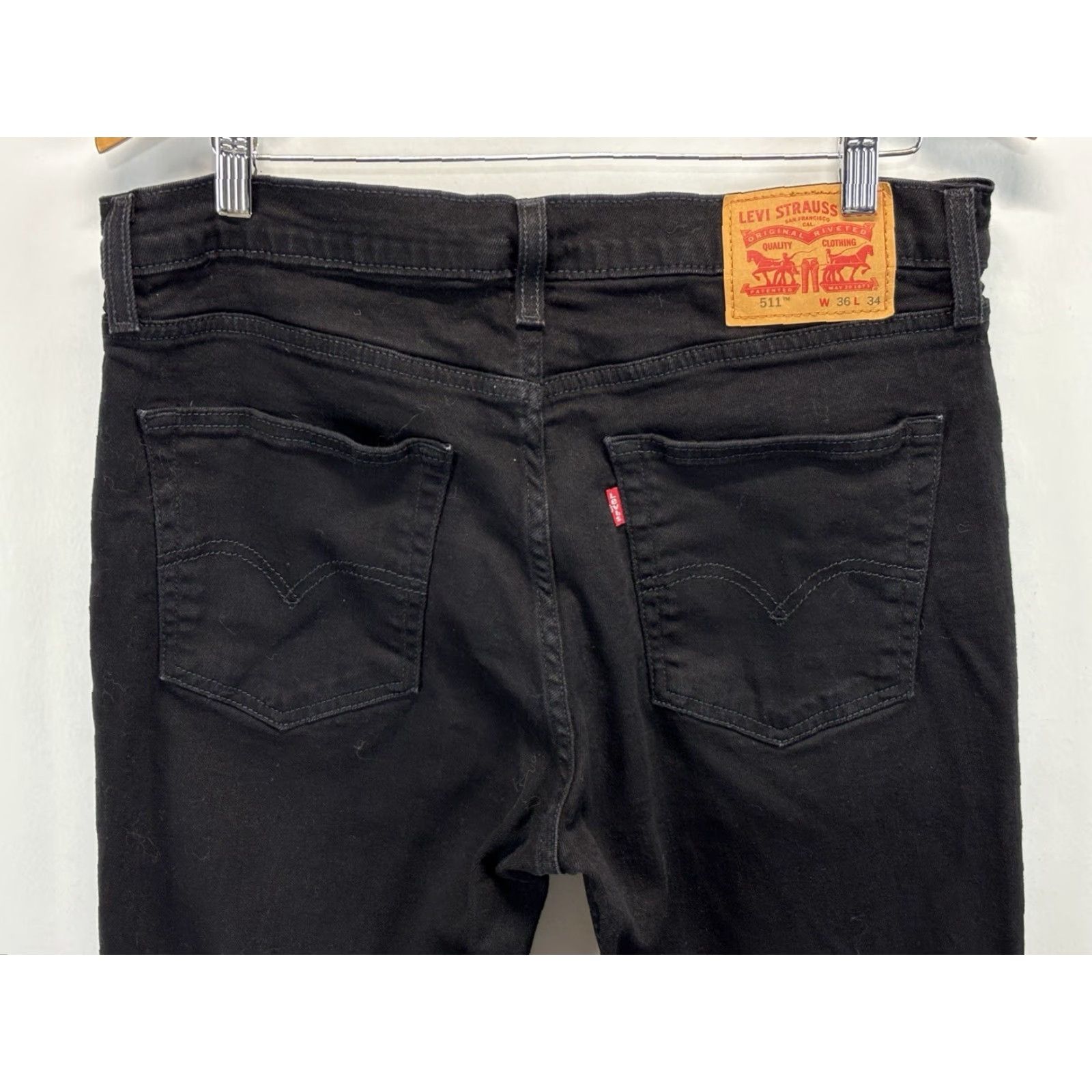 Levi's Levi's 511 Mens Black Denim Jeans Slim Pants 36 x 29 Red Tab City Logo USA Mens Slim Jeans Black Denim Size US 36 / EU 52 - 4 Thumbnail