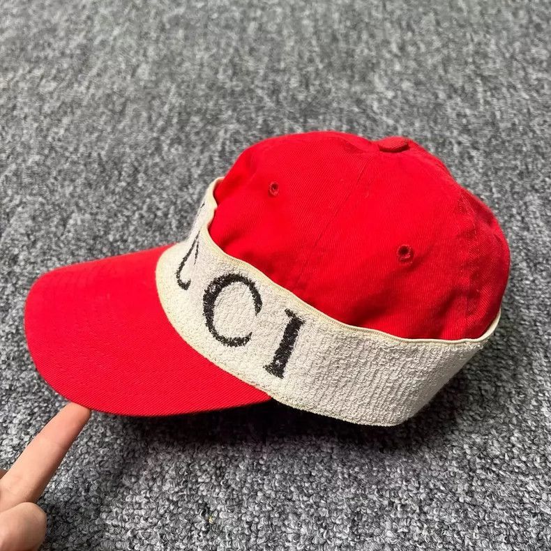 Gucci Gucci Red Towel Cap with Large Logo-2505 Size ONE SIZE - 2 Thumbnail