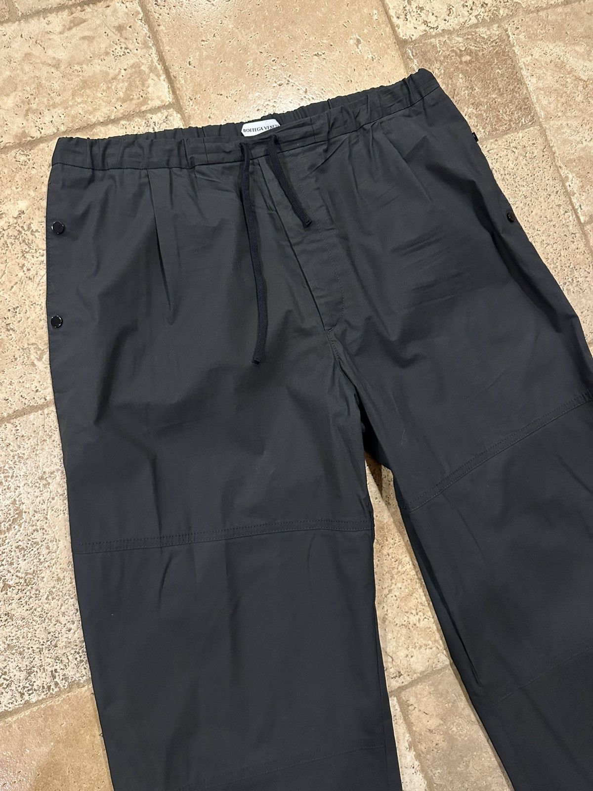 Bottega Veneta Bottega Veneta Daniel Lee Technical Coated Black Pants 2020 Size US 36 / EU 52 - 5 Thumbnail