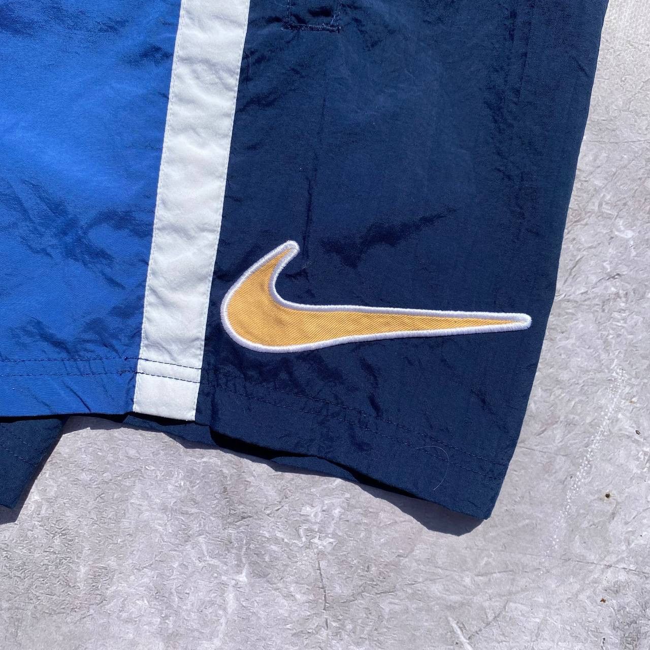 Nike × Vintage Nike vintage distressed 90s shorts Size US 36 / EU 52 - 2 Thumbnail