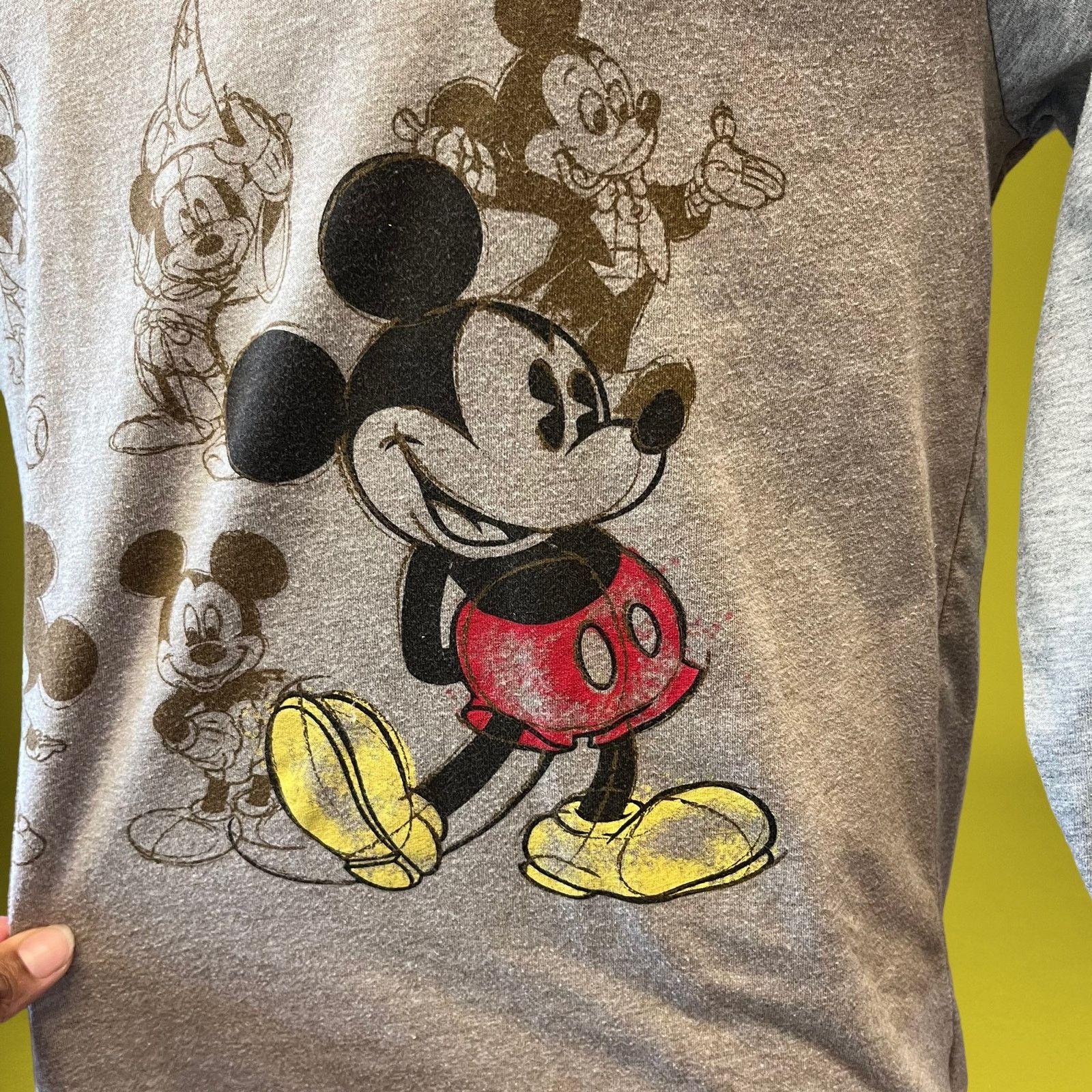 Disney Disney Mickey Mouse Changes 3/4 Length Sleeve Baseball JJ-13 Size L / US 10 / IT 46 - 2 Thumbnail