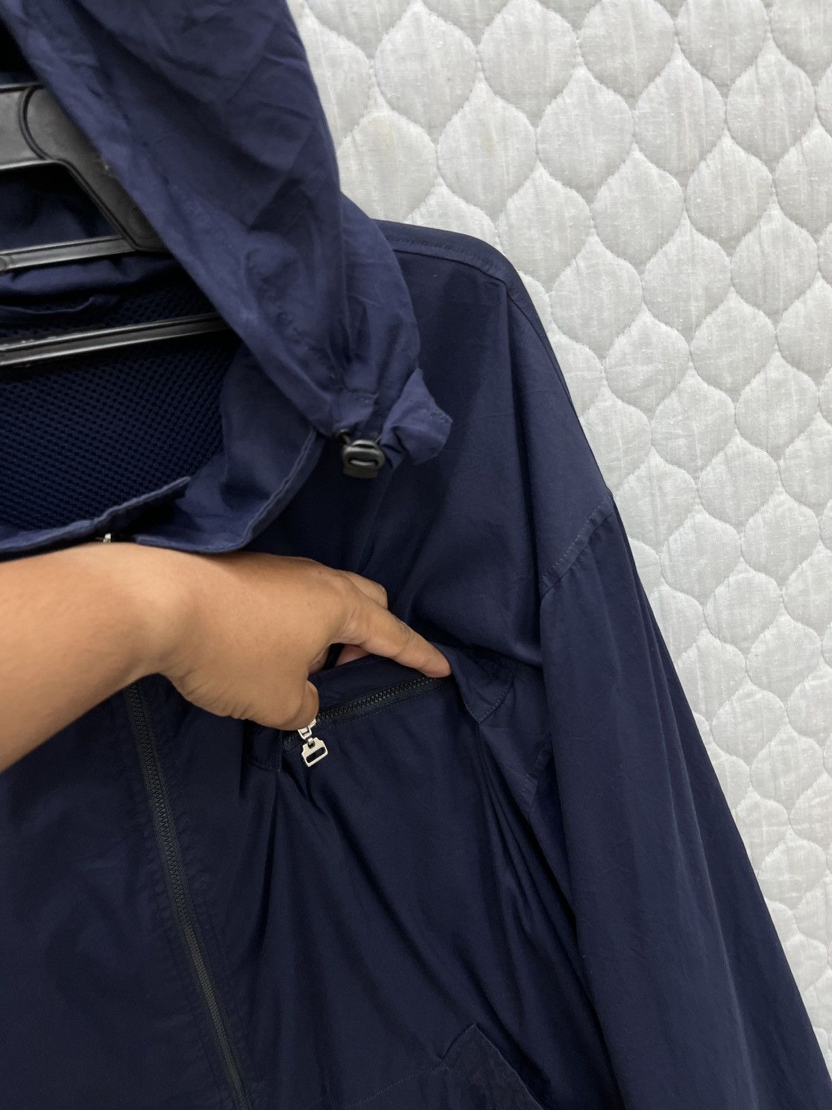 Giorgio Armani 🔥🔥🔥ARCHIVE GIORGIO ARMANI HOODIE LIGHT JACKET Size US L / EU 52-54 / 3 - 10 Thumbnail