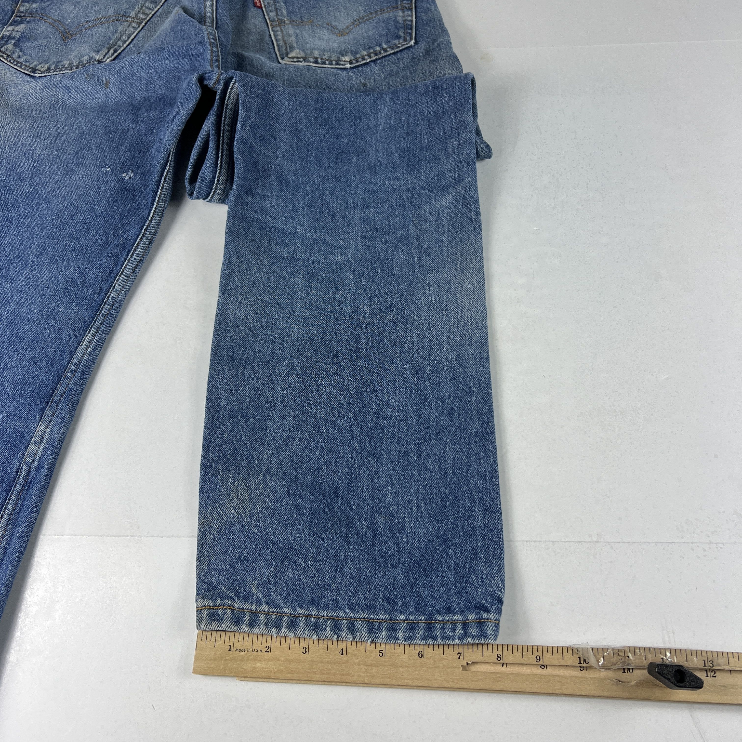 Levi's × Vintage VTG 90s Levi's Jeans 505 Straight Blue Thrashed Cotton Denim Size US 33 - 16 Thumbnail