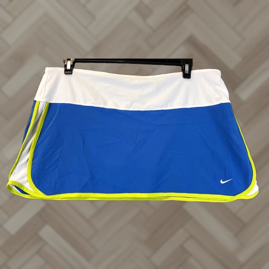 Nike Nike Women's Skort Skirt Blue Size XL (16-18) Athletic Tennis 73-25 Size 40" / US 18 - 1 Thumbnail