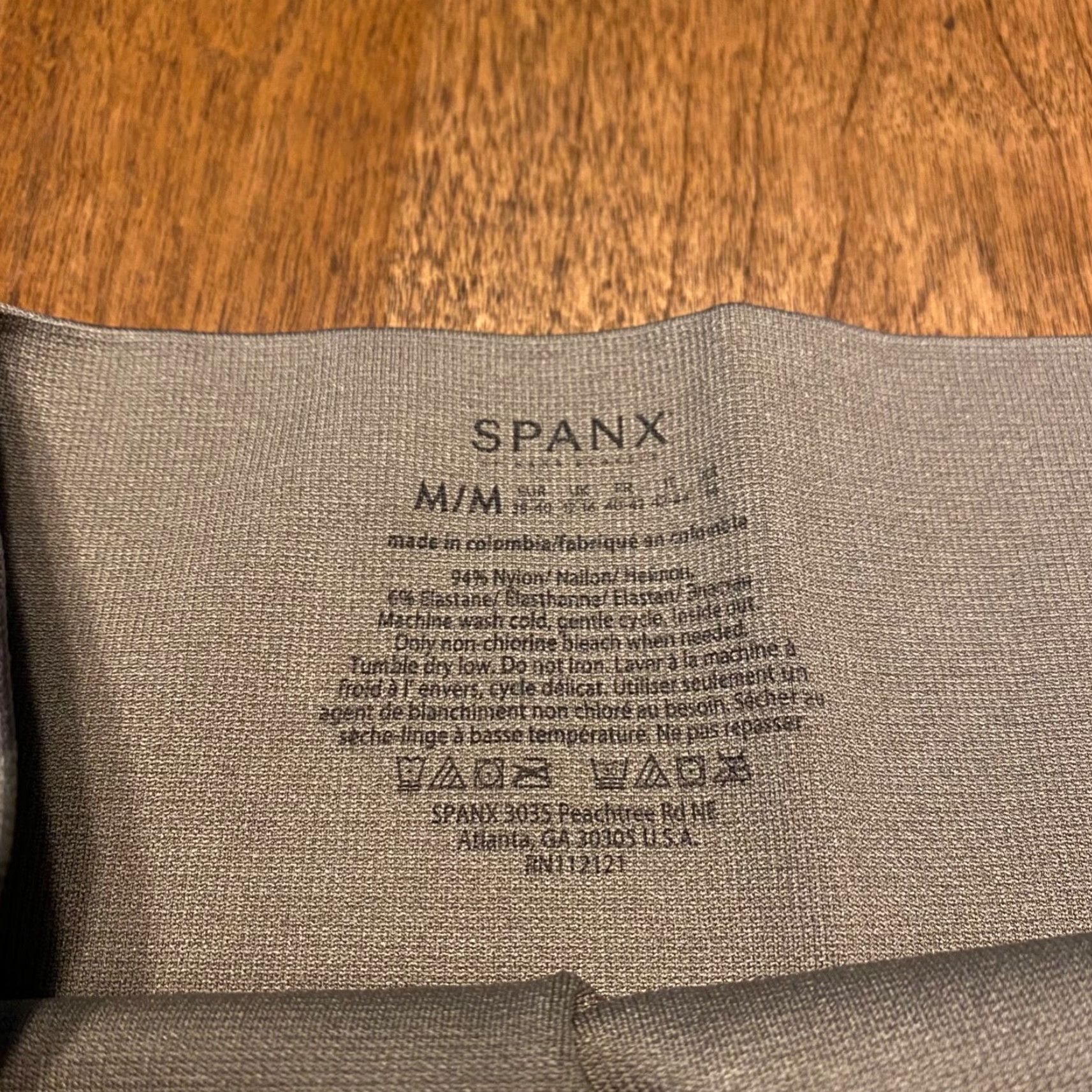 Spanx Spanx Leggings Womens Medium Green Camo Workout Pants Lightweight Ladies Size 32" / US 10 / IT 46 - 2 Thumbnail
