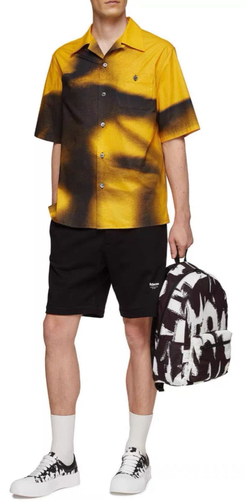 Alexander McQueen Graffiti spray shirt in yellow size15+ Size US M / EU 48-50 / 2 - 4 Thumbnail