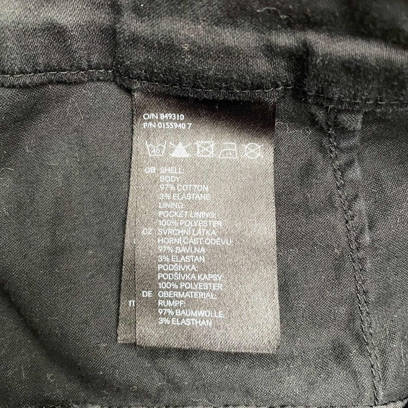 H&M H&M Shorts Womens 10 Black Chino Cotton Stretch Casual Pockets Mid Rise Size 32" / US 10 / IT 46 - 7 Thumbnail
