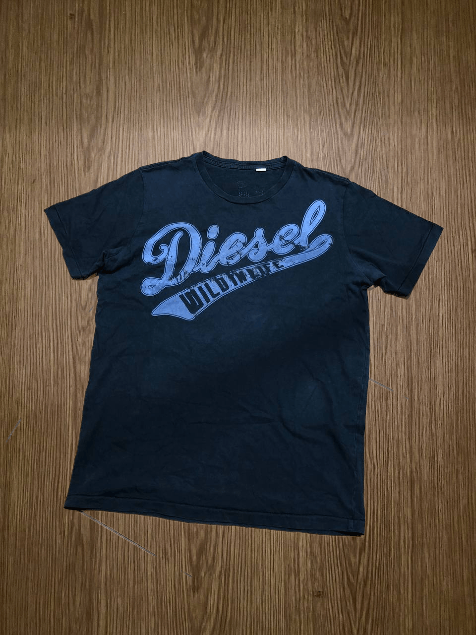 Diesel Vintage Diesel Y2k Distressed T-shirt Size US L / EU 52-54 / 3 - 1 Thumbnail