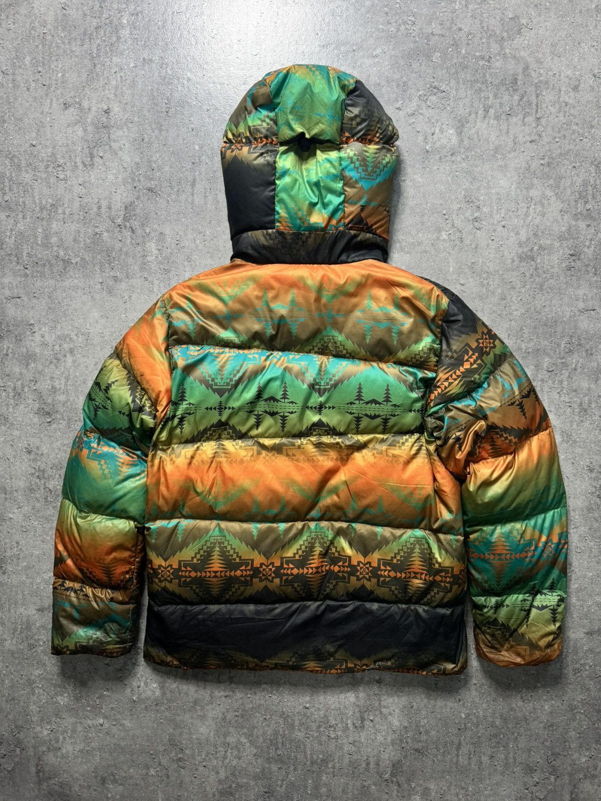 Nike ACG Vintage Nike ACG x Pendleton Native Print Puffer Down Jacket Size US L / EU 52-54 / 3 - 2 Thumbnail