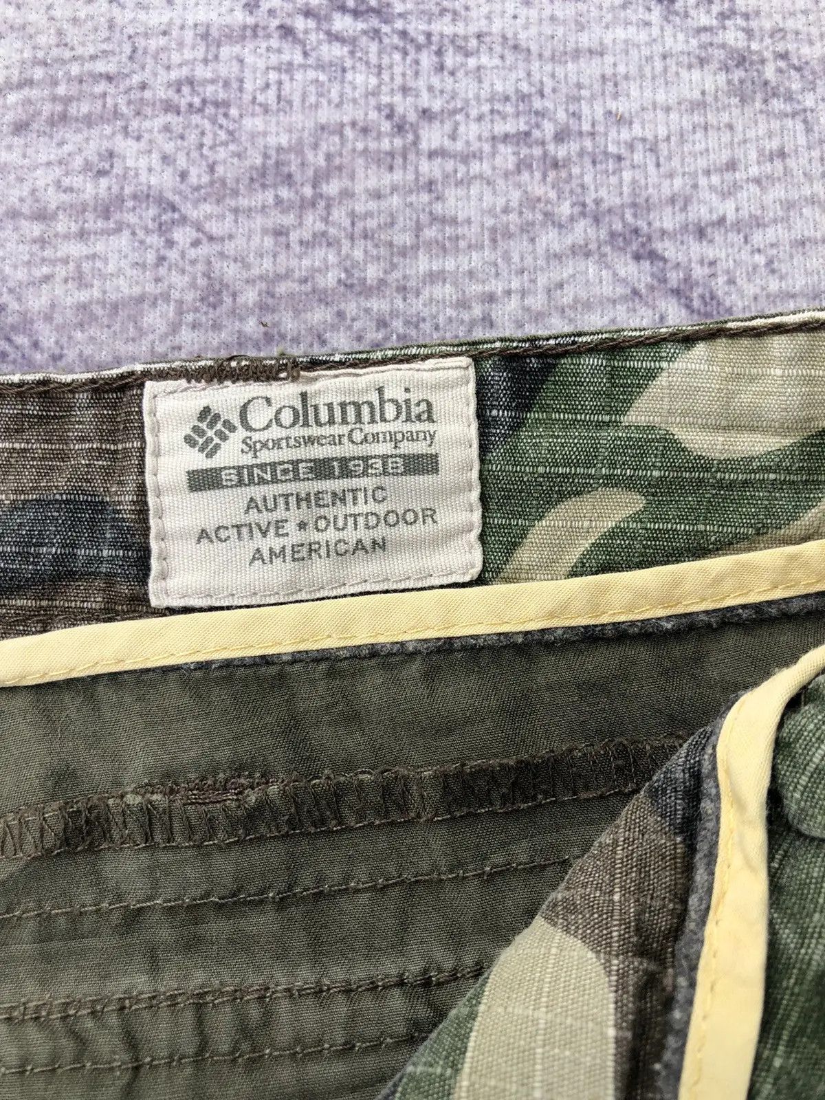 Japanese Brand Columbia Green Cargo Multi-Pocket Tectical Pants Size US 33 - 13 Thumbnail