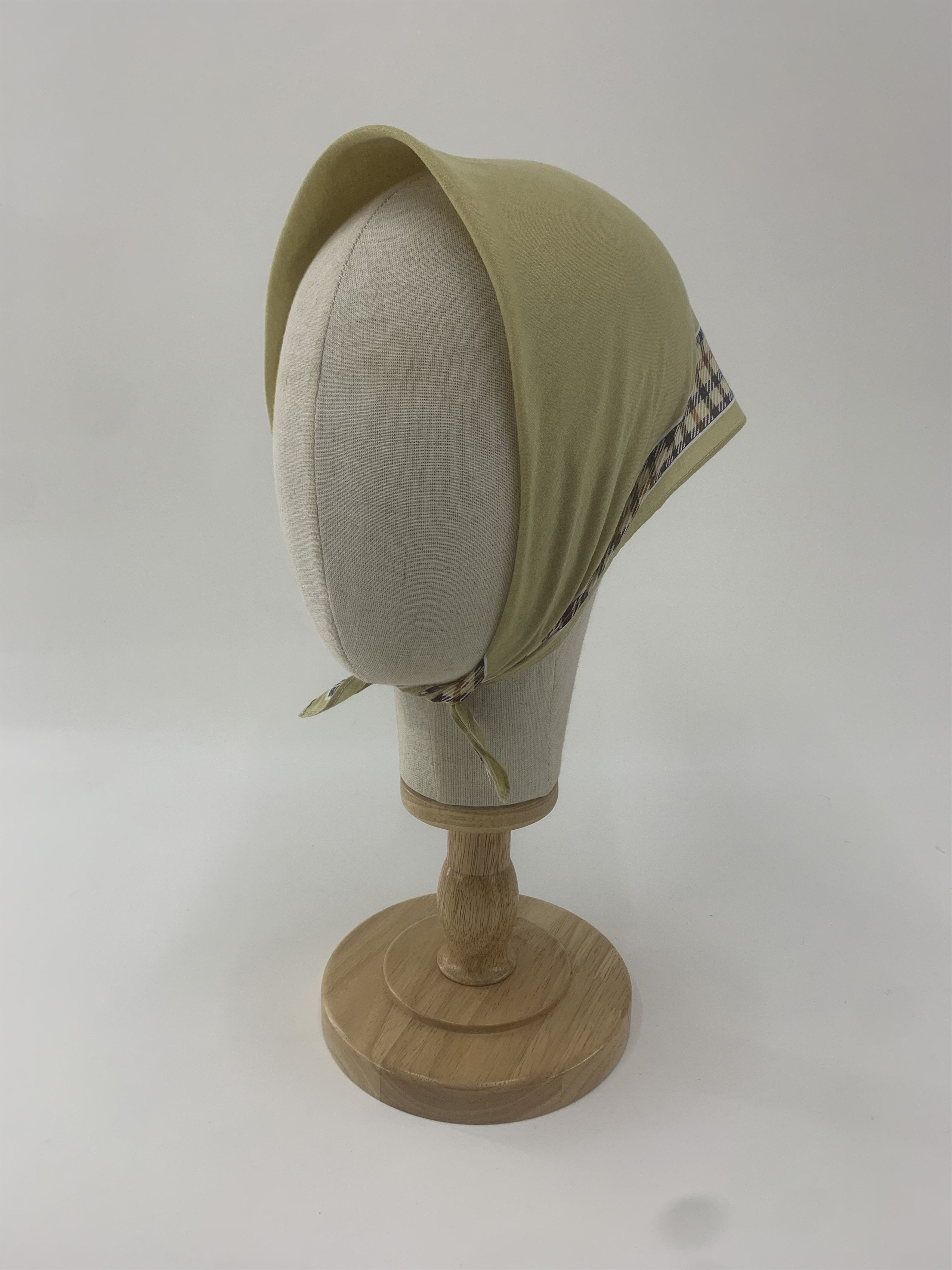 DAKS Daks Handkerchief Bandana Neckerchief Pocket Square Size ONE SIZE - 1 Thumbnail