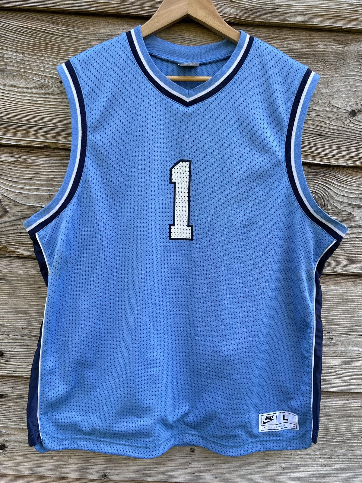 NBA Limited Edition #2302 of 3000 Nike Baller UNC Jersey Size US L / EU 52-54 / 3 - 1 Thumbnail