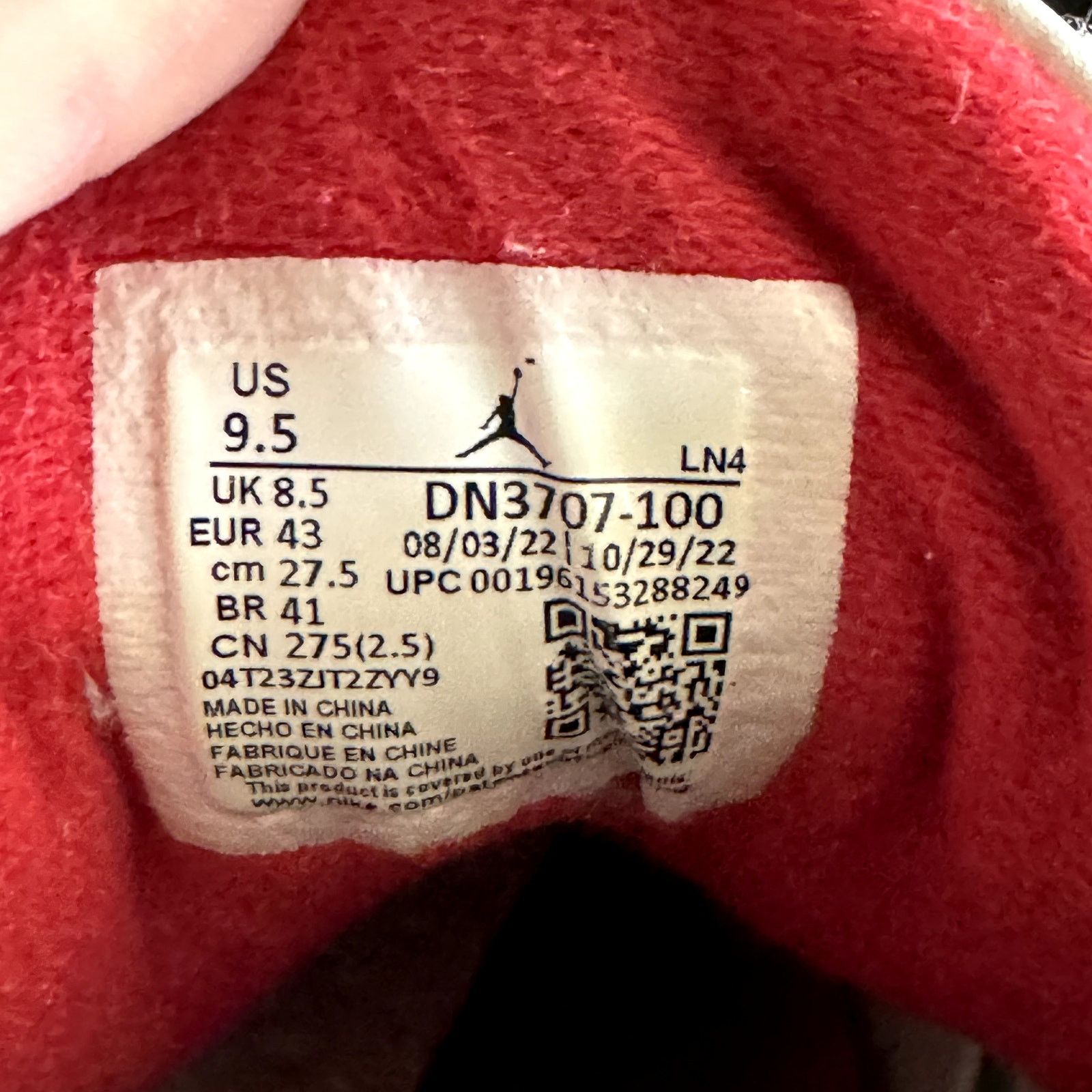 Jordan Brand × Nike Size 9.5 - Nike Air Jordan 3 Retro White Cement Reimagined Size US 9.5 / EU 42-43 - 7 Thumbnail