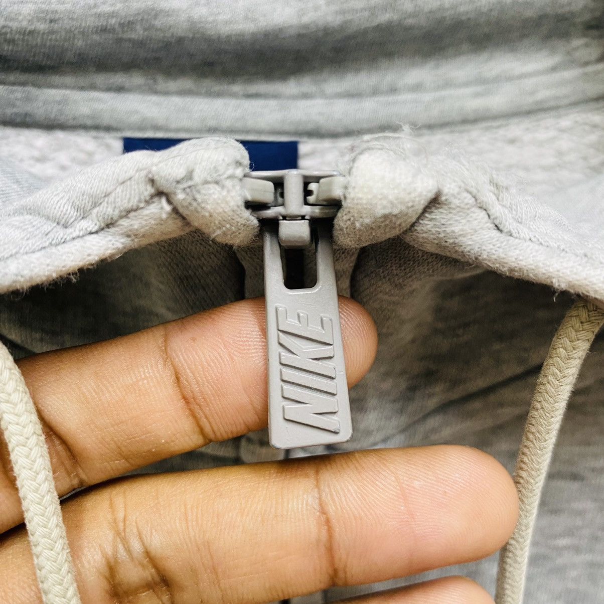 Nike Vintage Nike Hoodie Spellout Y2K Gray Fullzip Size XL Size US XL / EU 56 / 4 - 7 Thumbnail