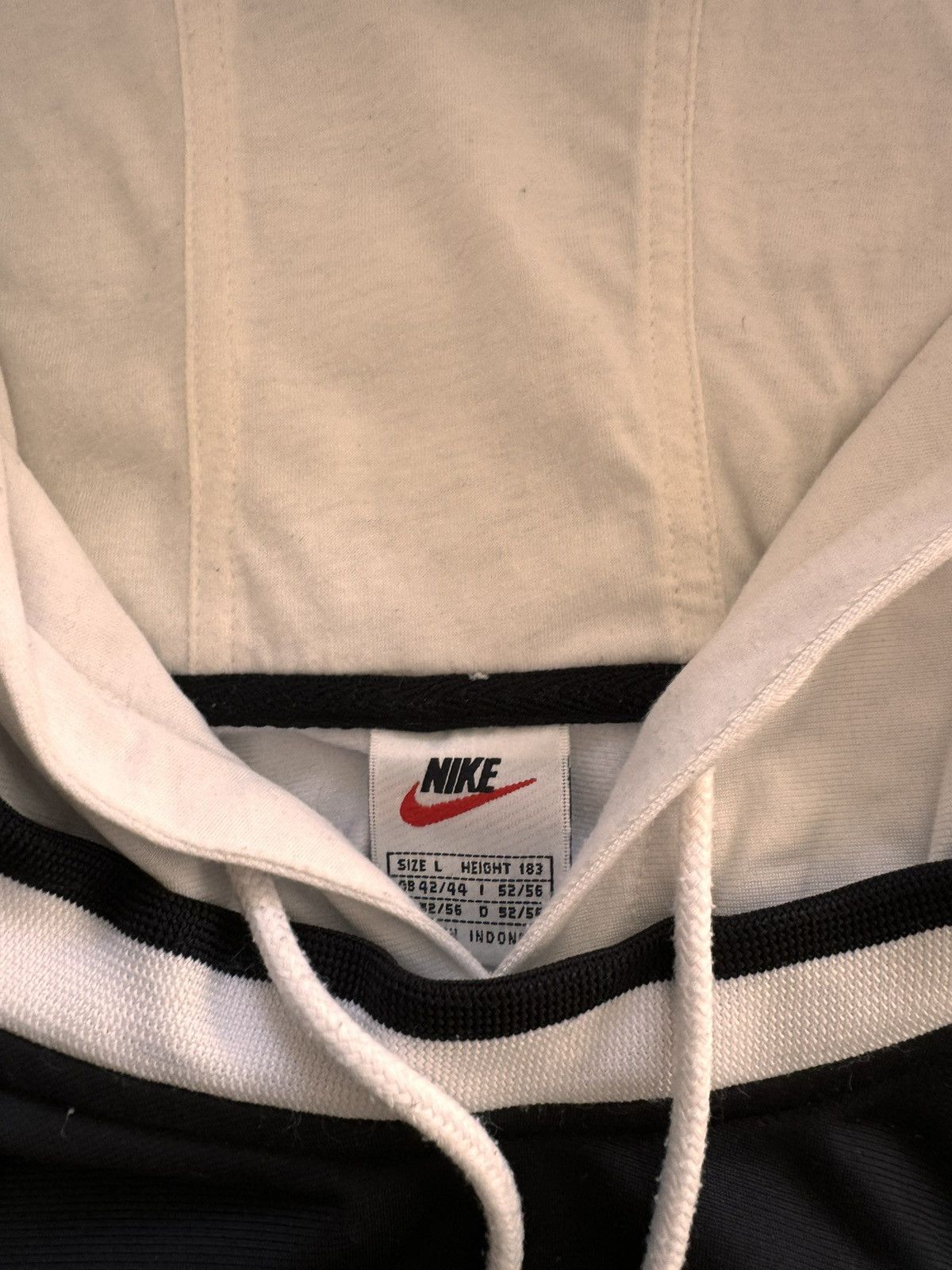 Nike × Vintage NIKE VINTAGE CENTER LOGO OVERSIZE BOXY HOODIE Size US L / EU 52-54 / 3 - 7 Thumbnail