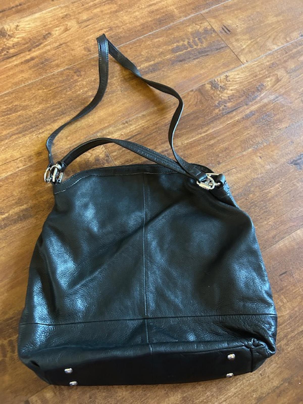 Other Makowsky Black Leather Shoulder Bag Size ONE SIZE - 2 Thumbnail