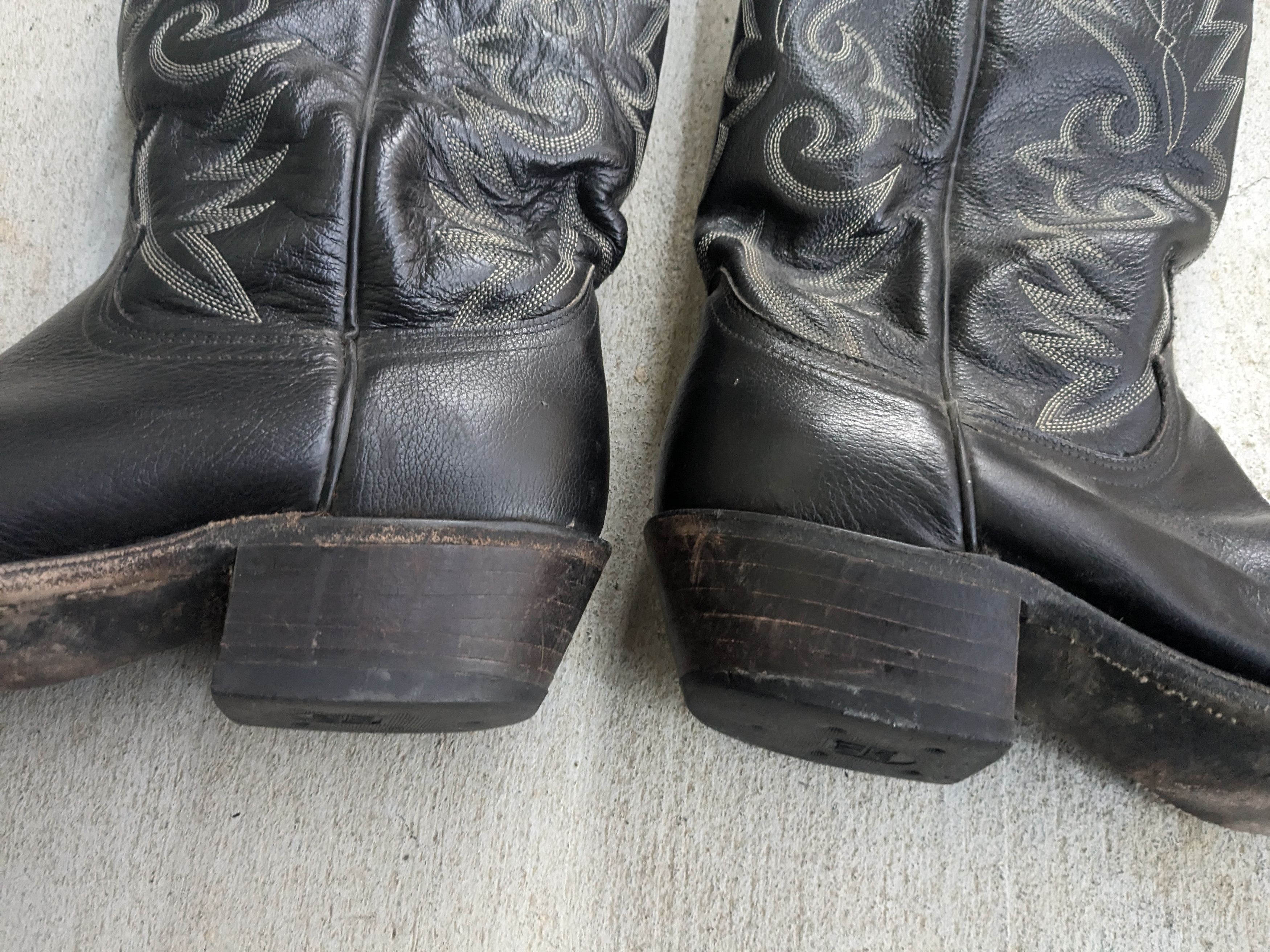 Dan Post Dan Post Cowboy Boots Black 9.5 D USA Leather Western Size US 9.5 / EU 42-43 - 7 Thumbnail