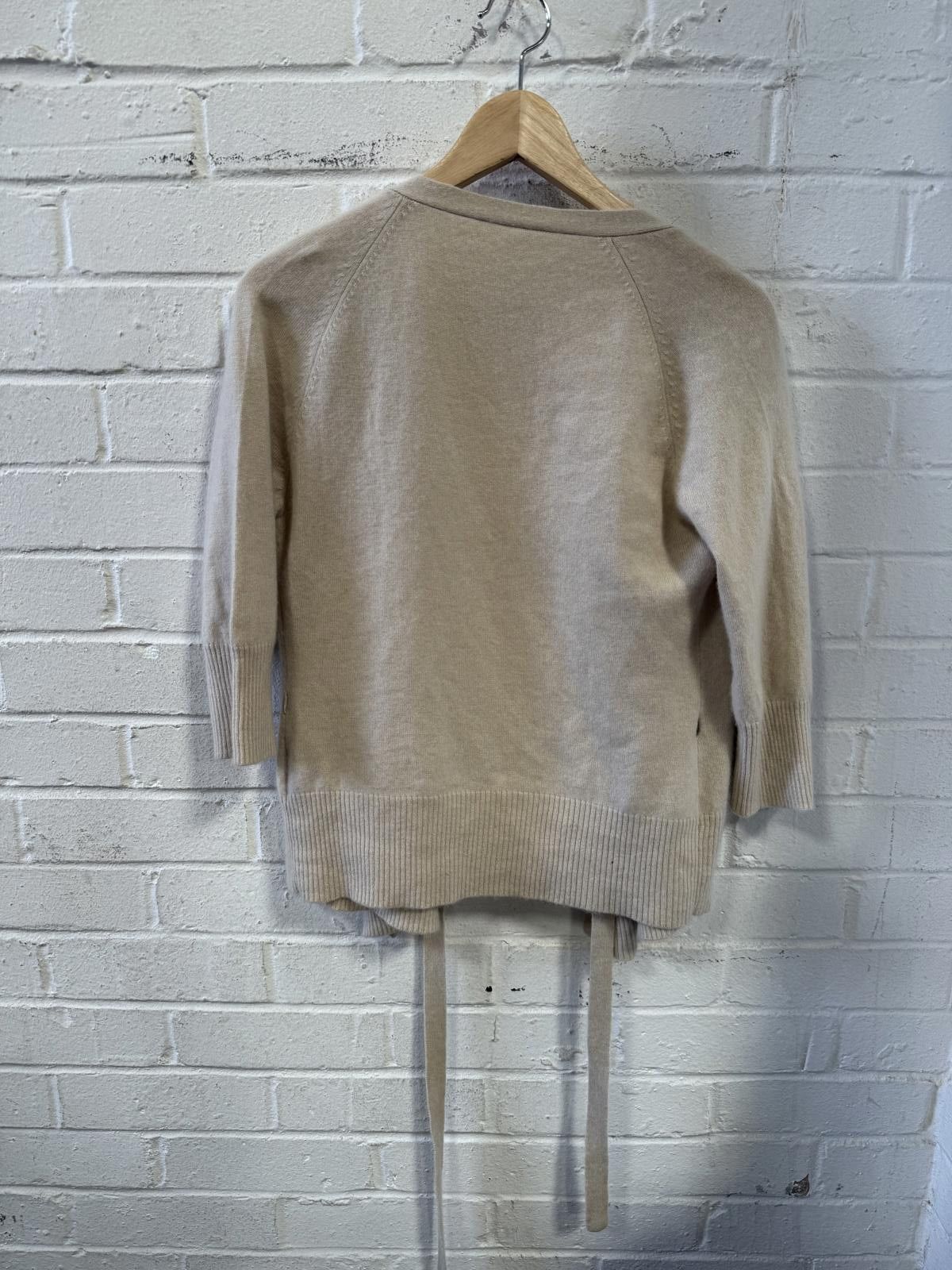 Designer Beige Women's Knit Wrap Cardigan Sweater Size S Size S / US 4 / IT 40 - 2 Thumbnail
