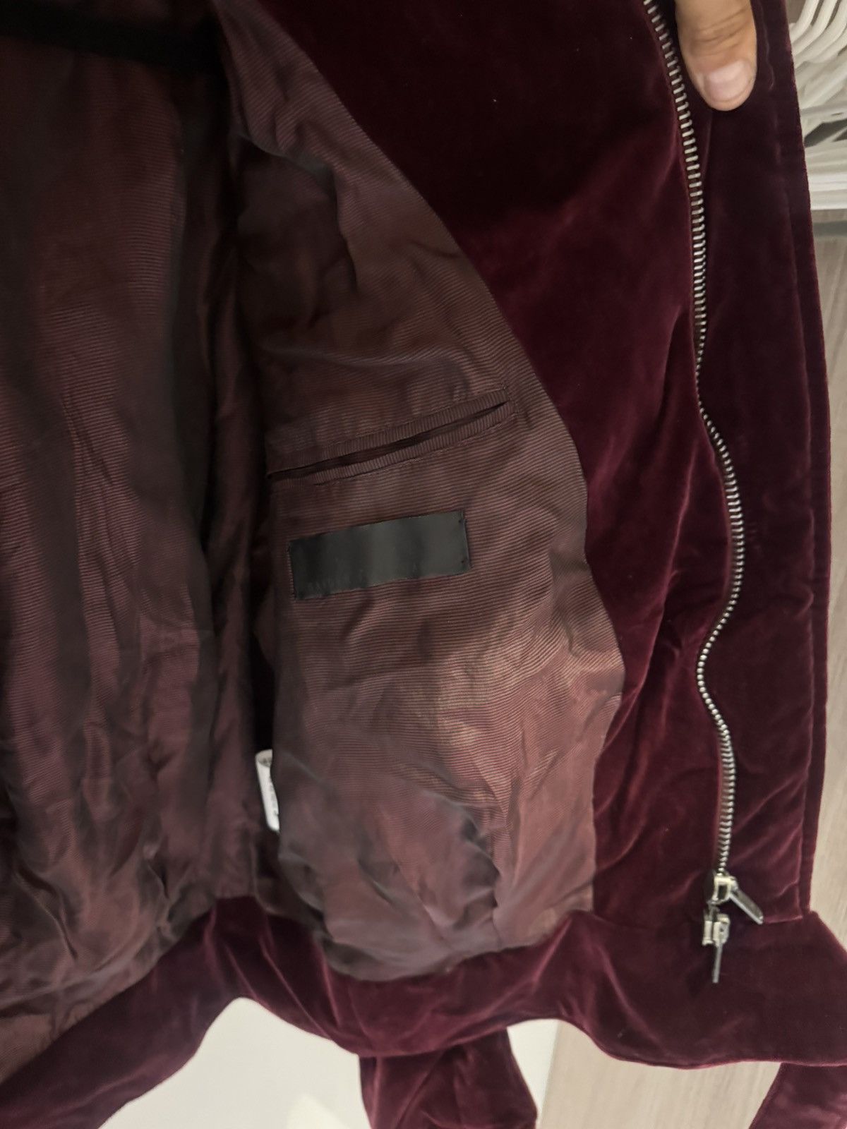 Haider Ackermann Haider Ackermann bordeaux velvet bomber Size US XL / EU 56 / 4 - 11 Thumbnail