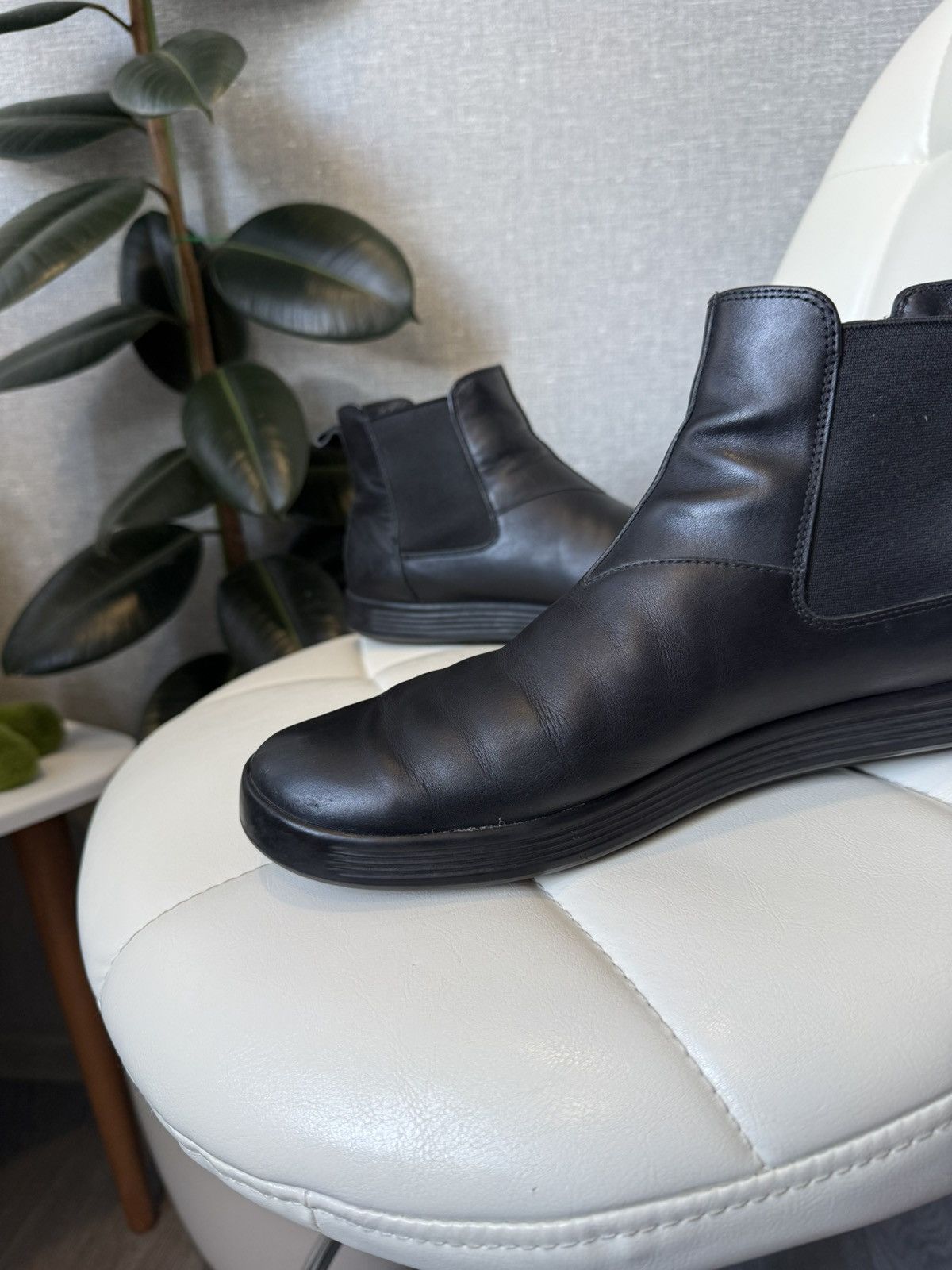 Prada Prada Black Leather Chelsea Boots Ankle Elastic Panel Shoes Size US 8.5 / EU 41-42 - 15 Thumbnail
