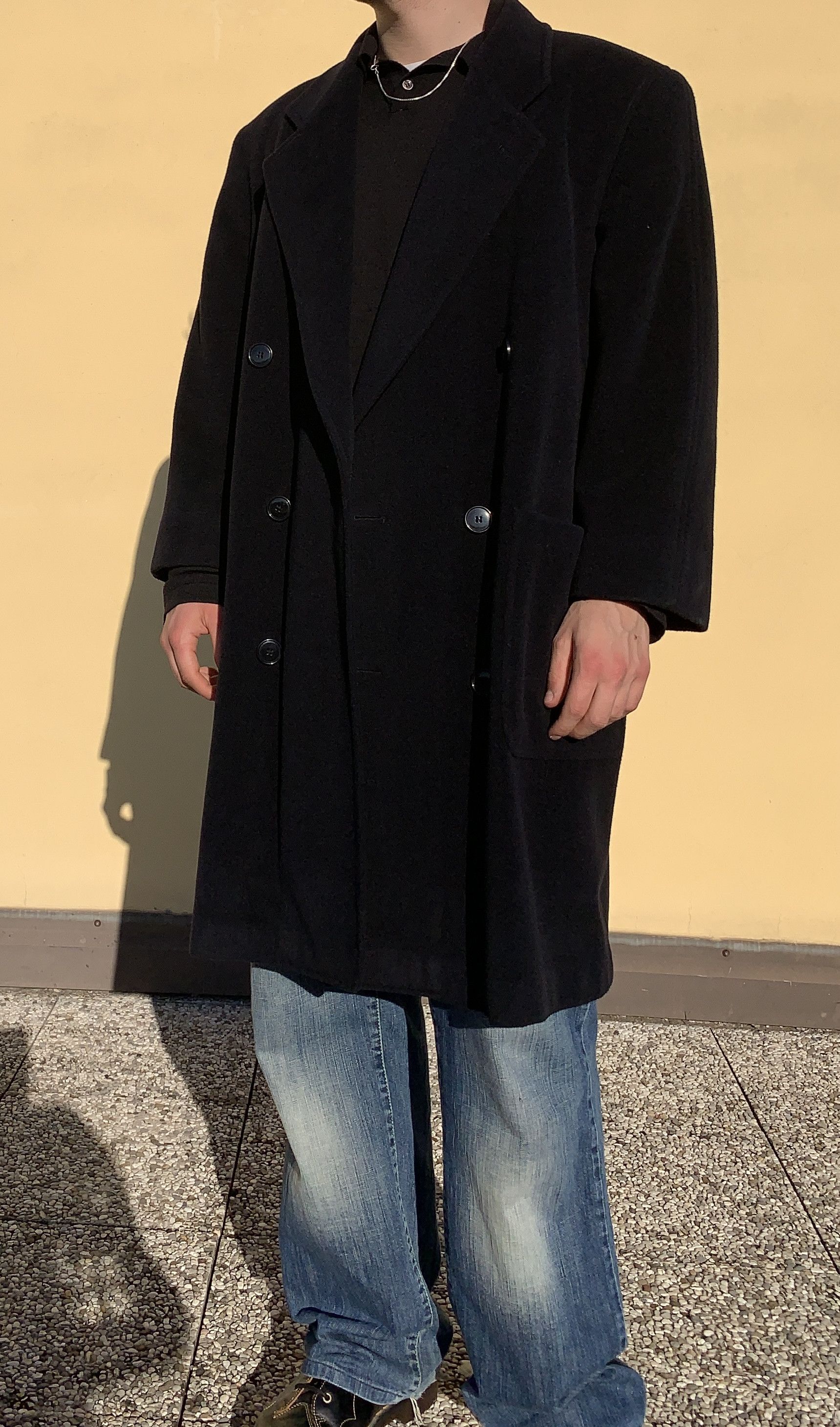 Giorgio Armani Giorgio Armani Double-Breasted Coat - Size 52 IT/ US L Size US L / EU 52-54 / 3 - 9 Thumbnail