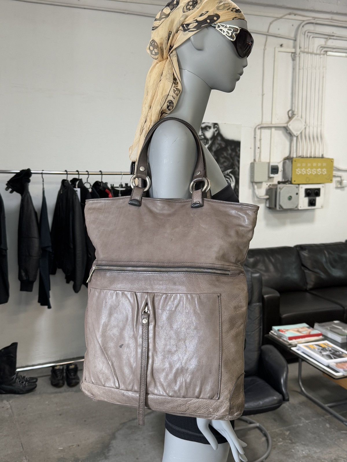Japanese Brand Vintage y2k Archive Bag Real Leather Size ONE SIZE - 7 Thumbnail