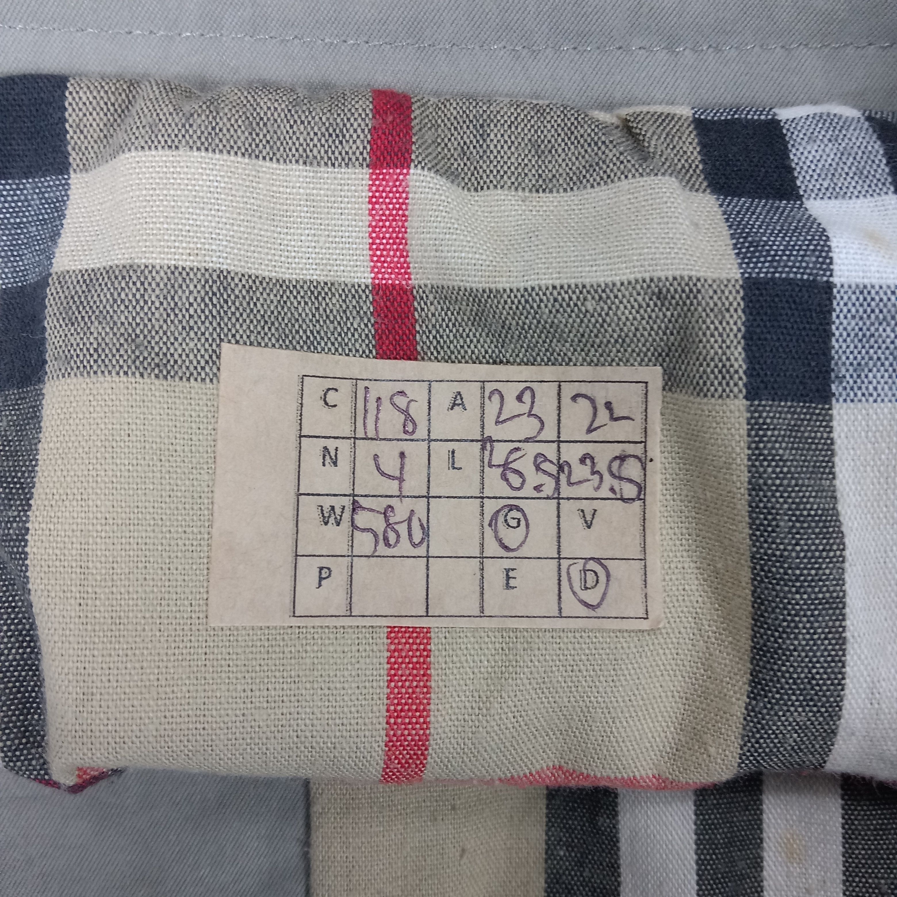 Burberry × Vintage Burberry London Nova Check Italian Brand Jacket Size US L / EU 52-54 / 3 - 10 Thumbnail